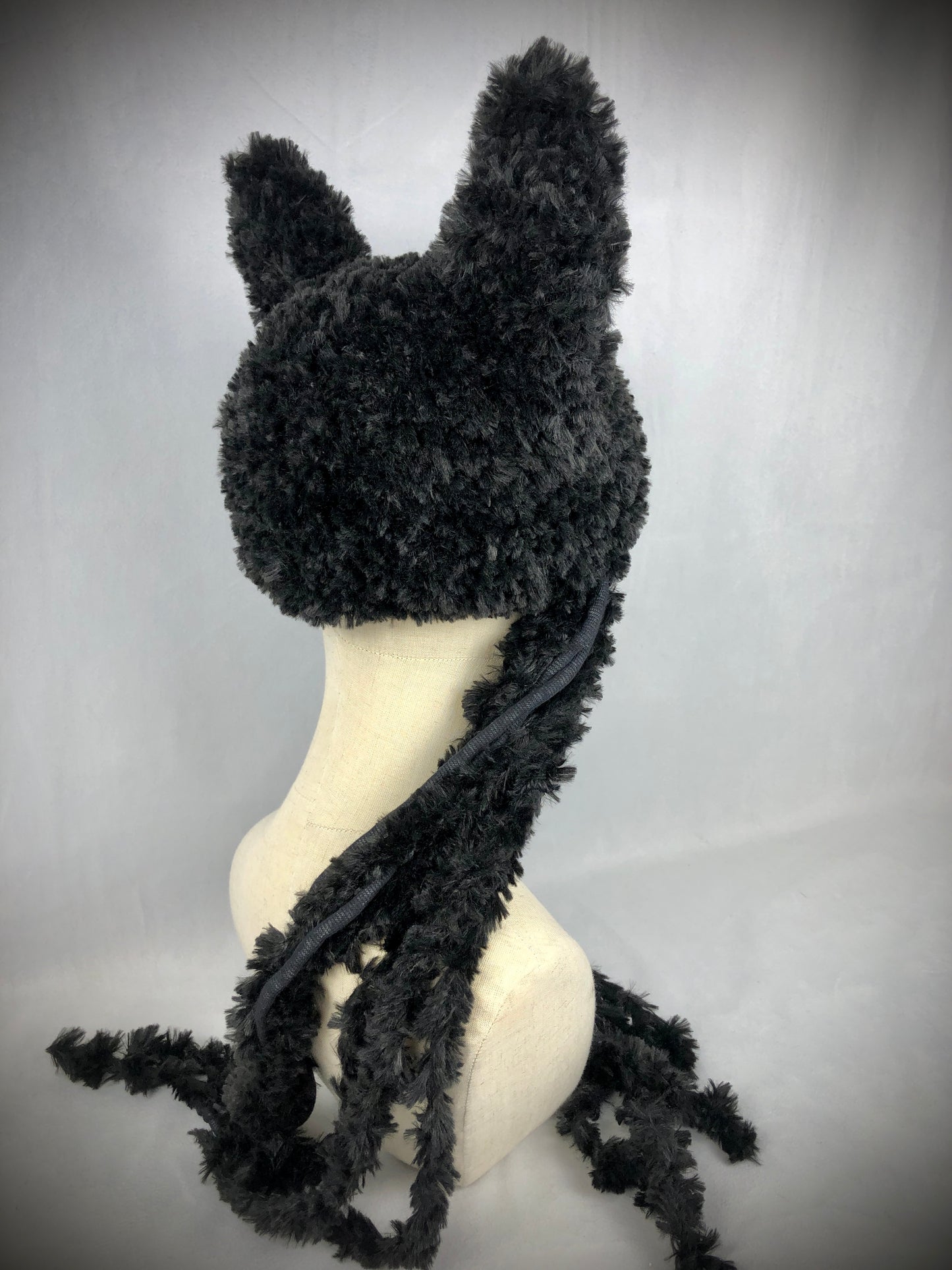 Black cat hat