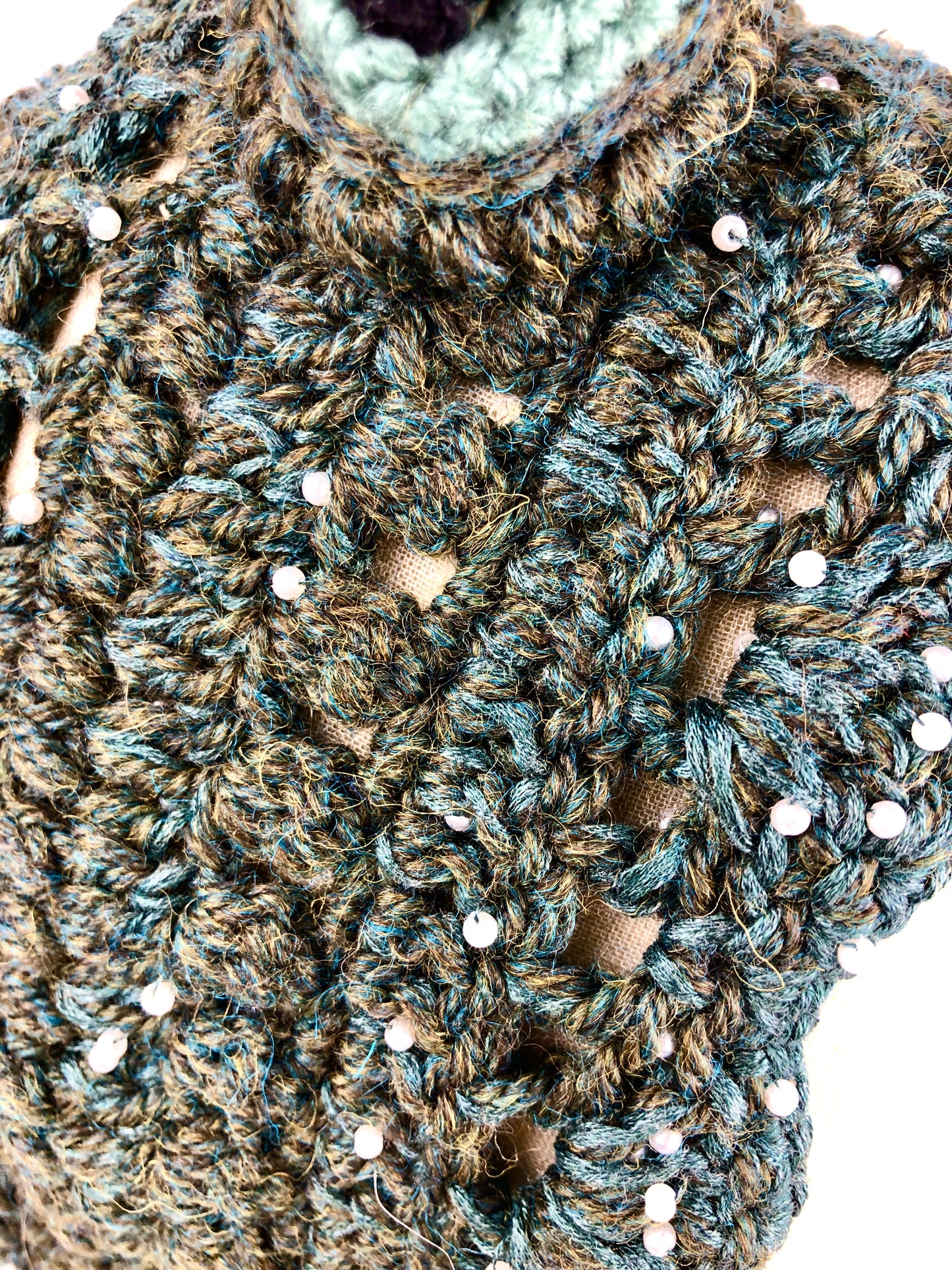 Wool frog bonnet hat