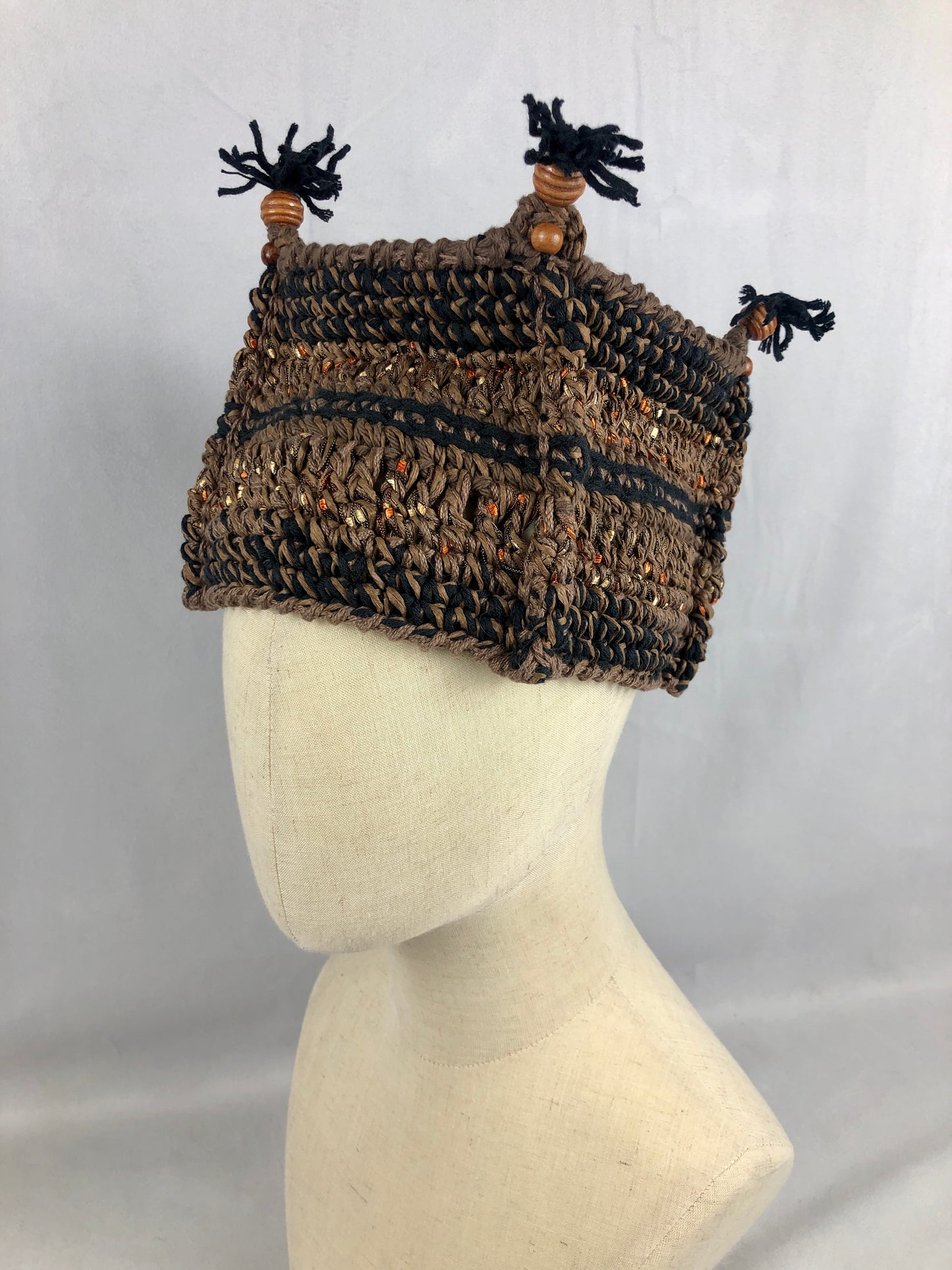Cube-shaped hat