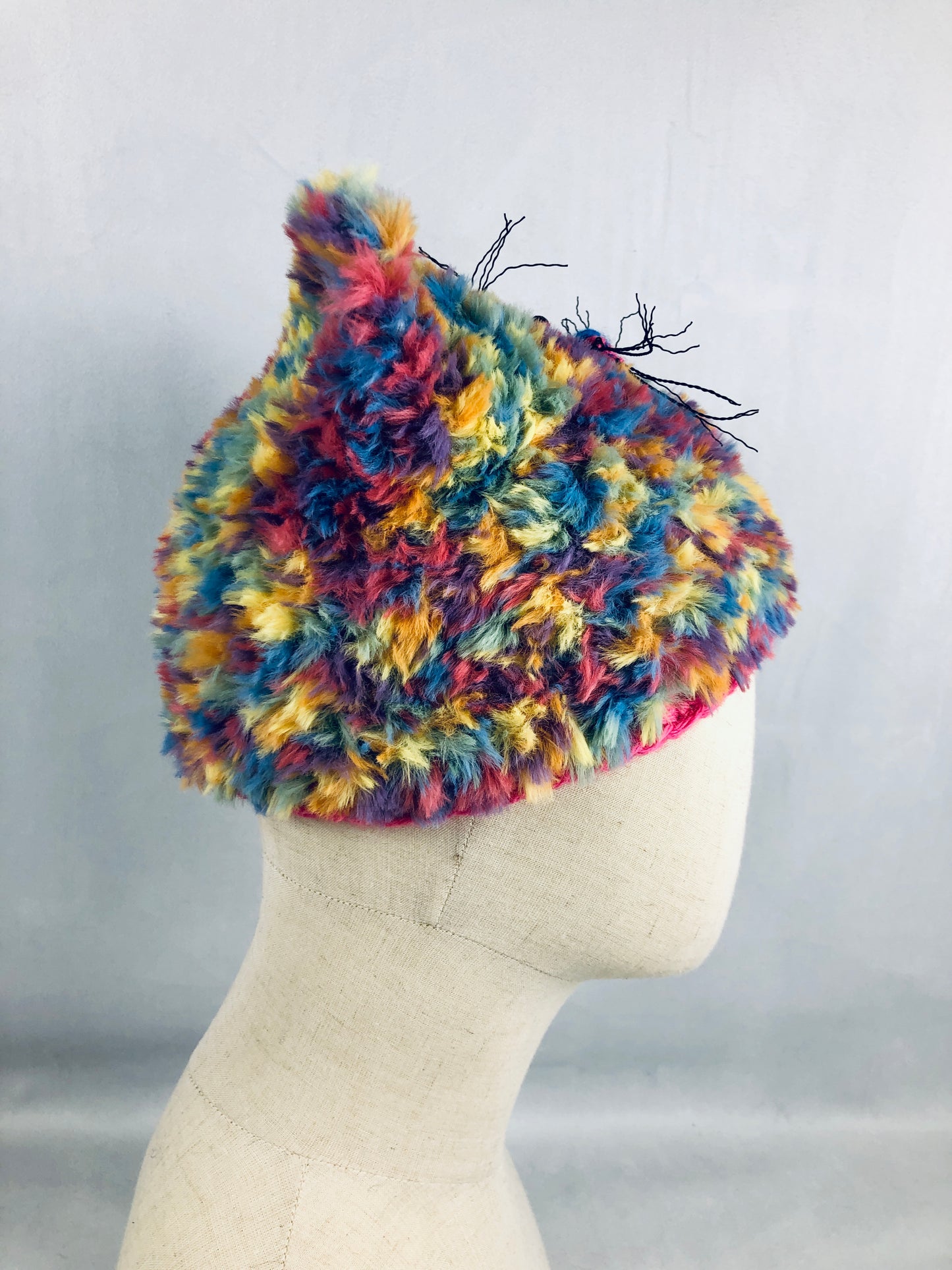 Fuzzy cat toque