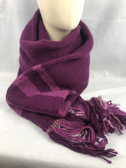 Endless purple scarf