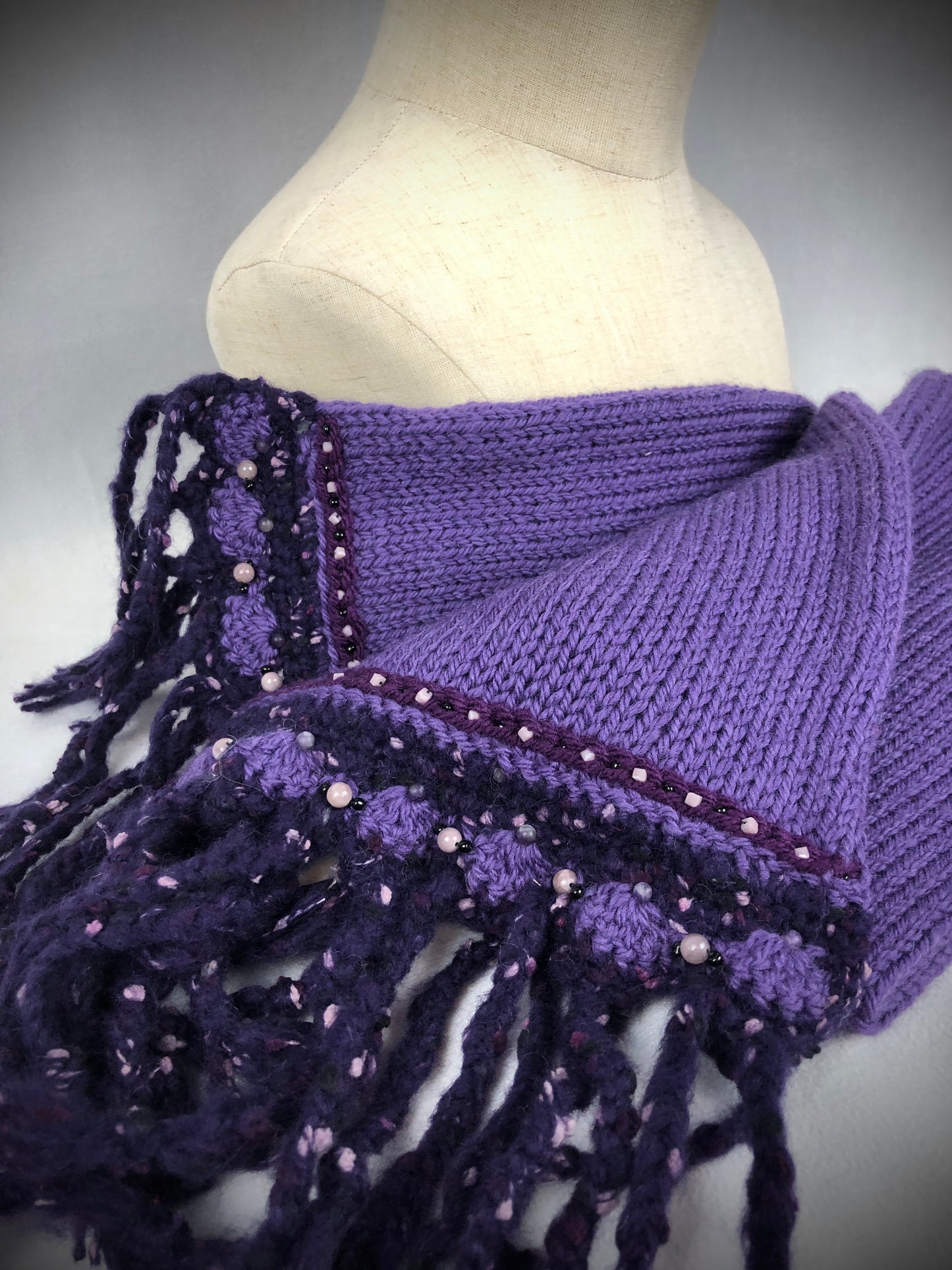 Purple wool amethyst scarf