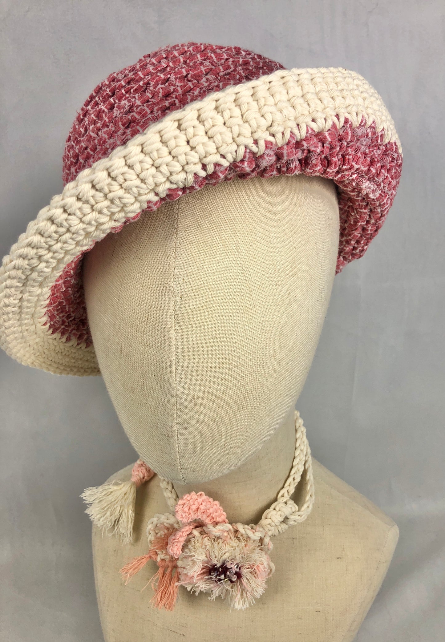 Pink cream sunhat/ bucket