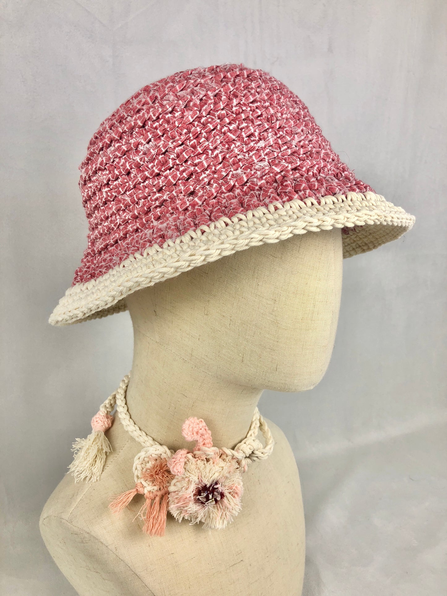 Pink cream sunhat/ bucket