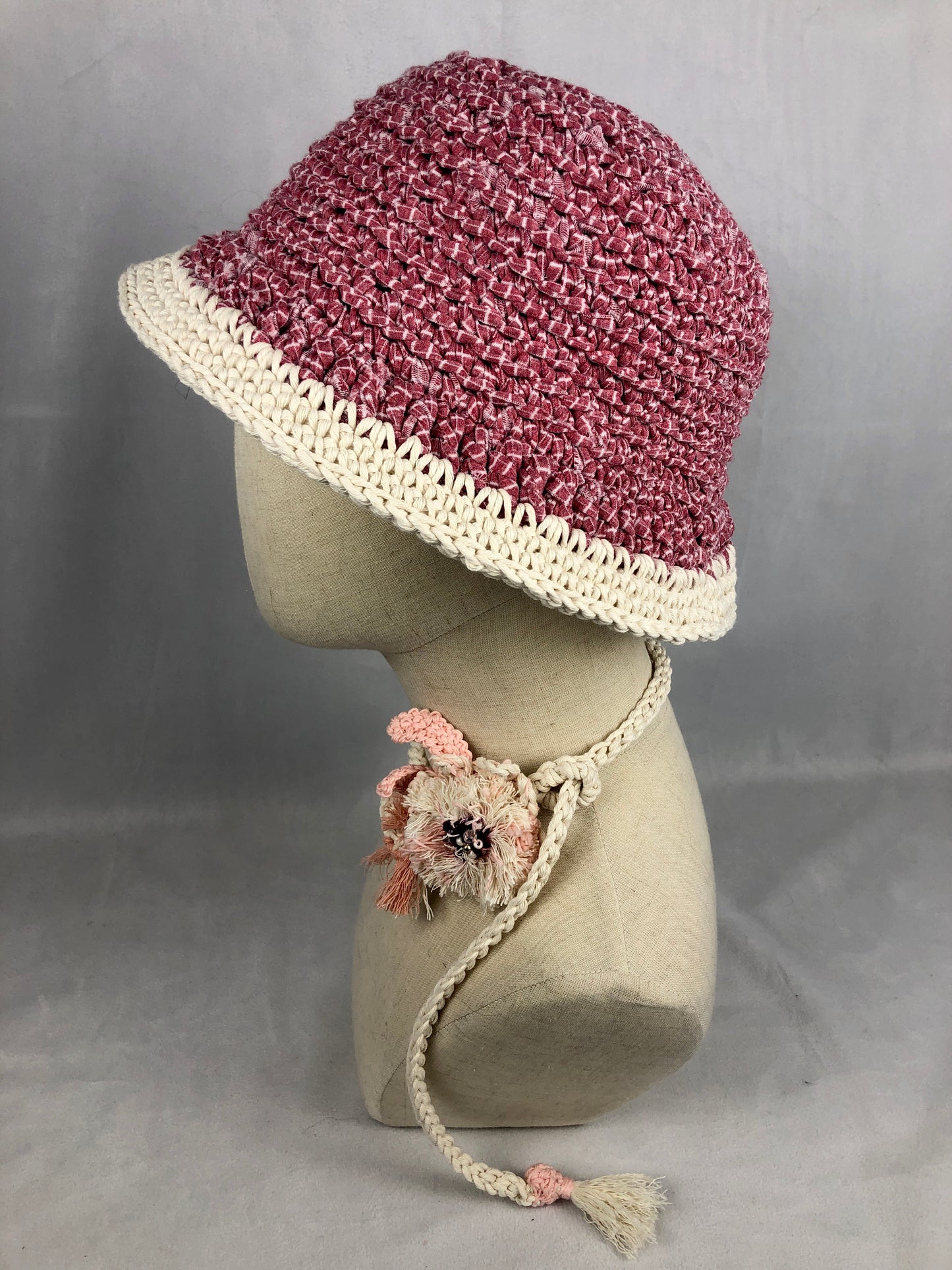 Pink cream sunhat/ bucket