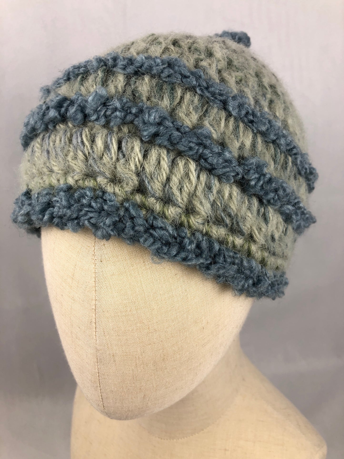 Minty mohair toque