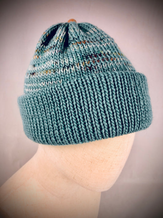Teal blue beanie toque