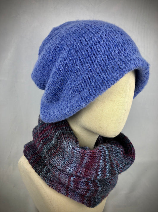Blue oversize beanie toque