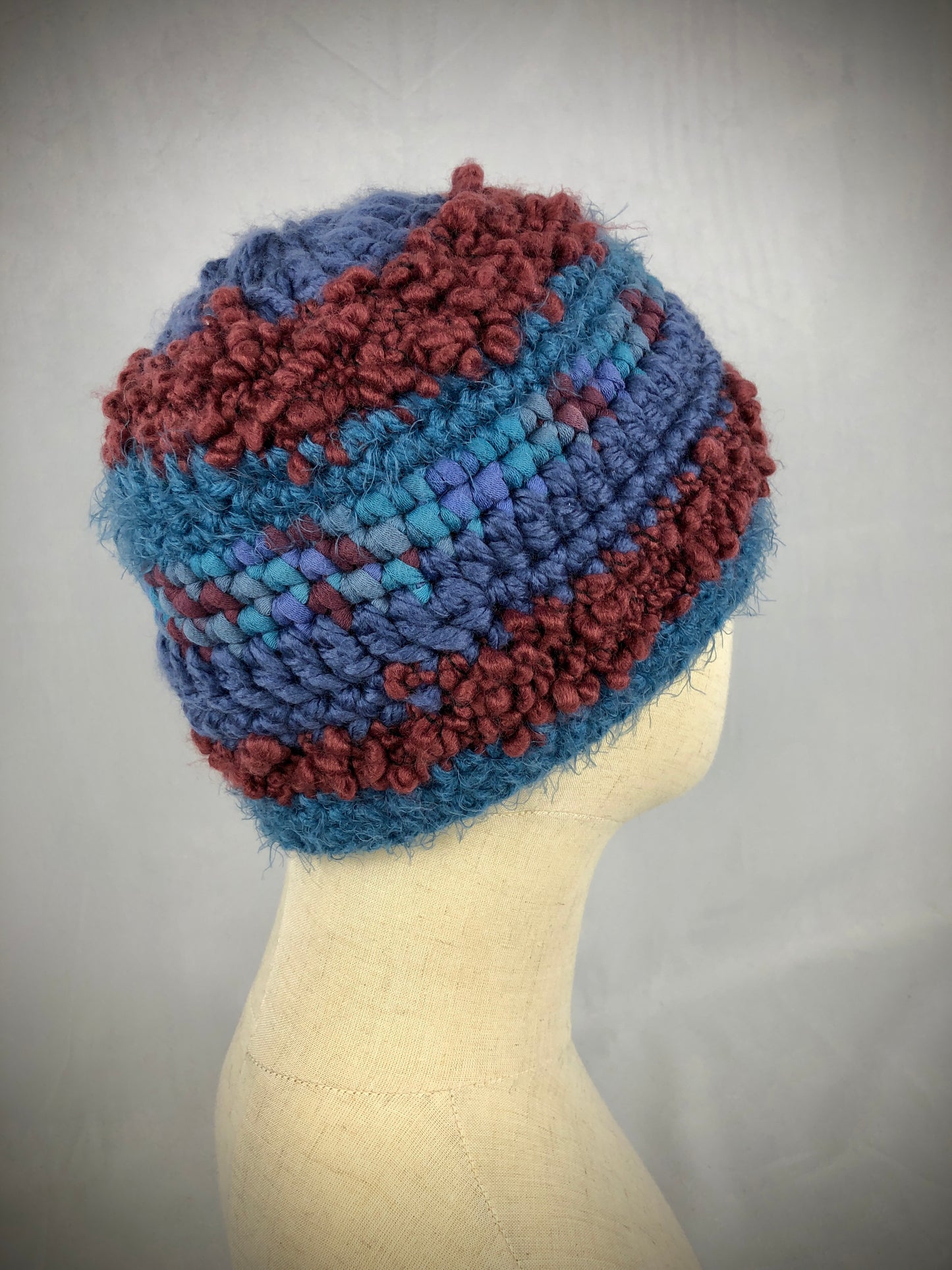 Blue red beanie toque