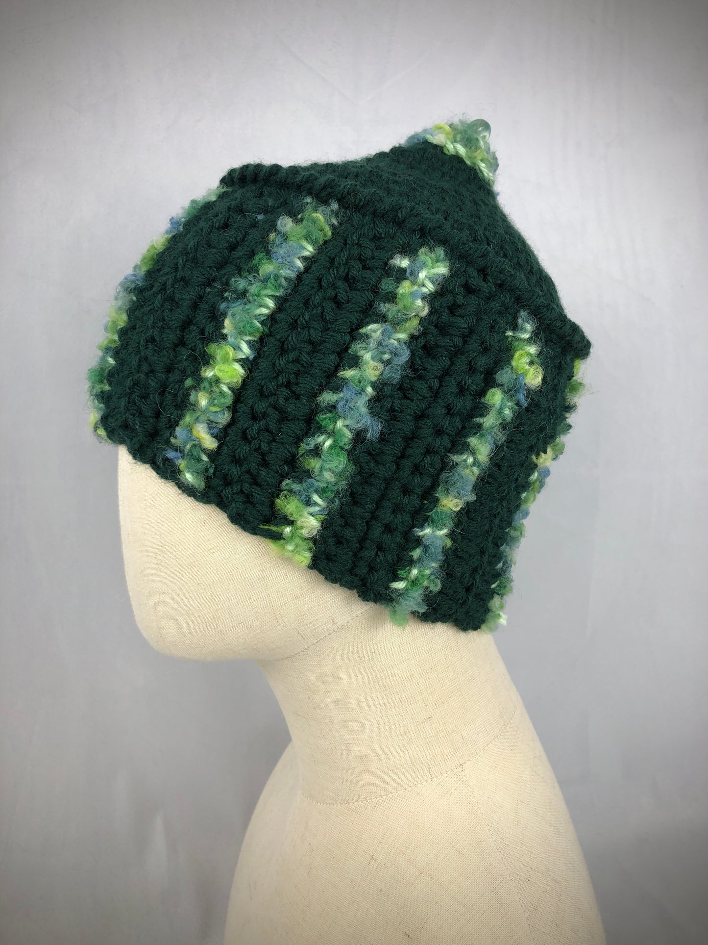 Green beanie toque