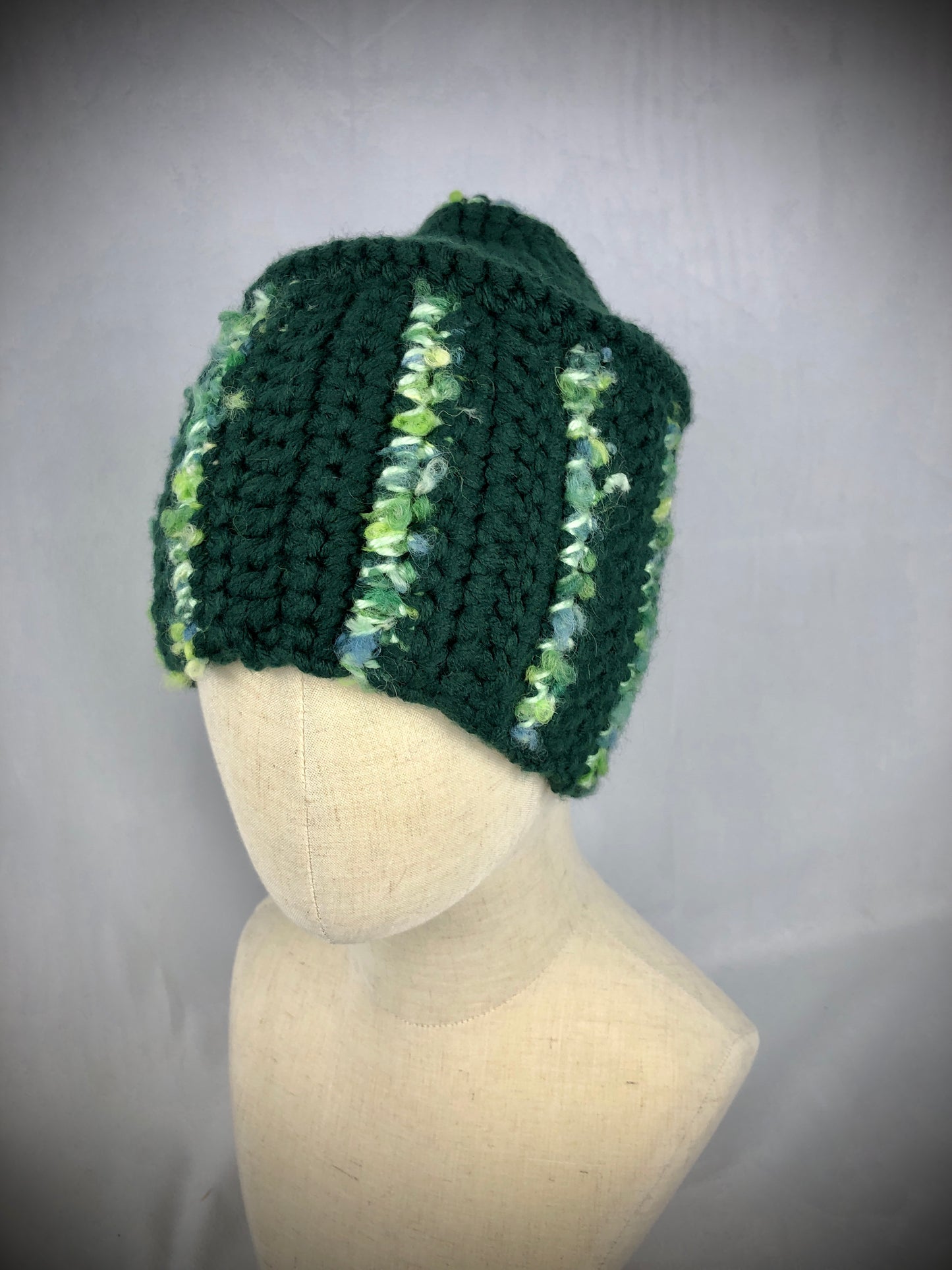 Green beanie toque