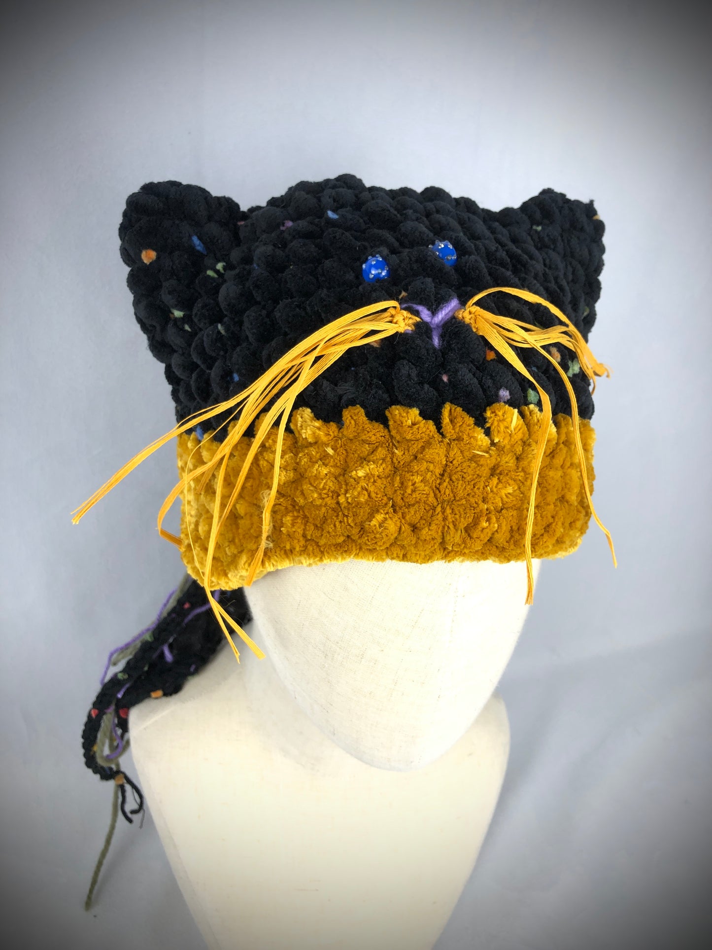 Black yellow cat  hat