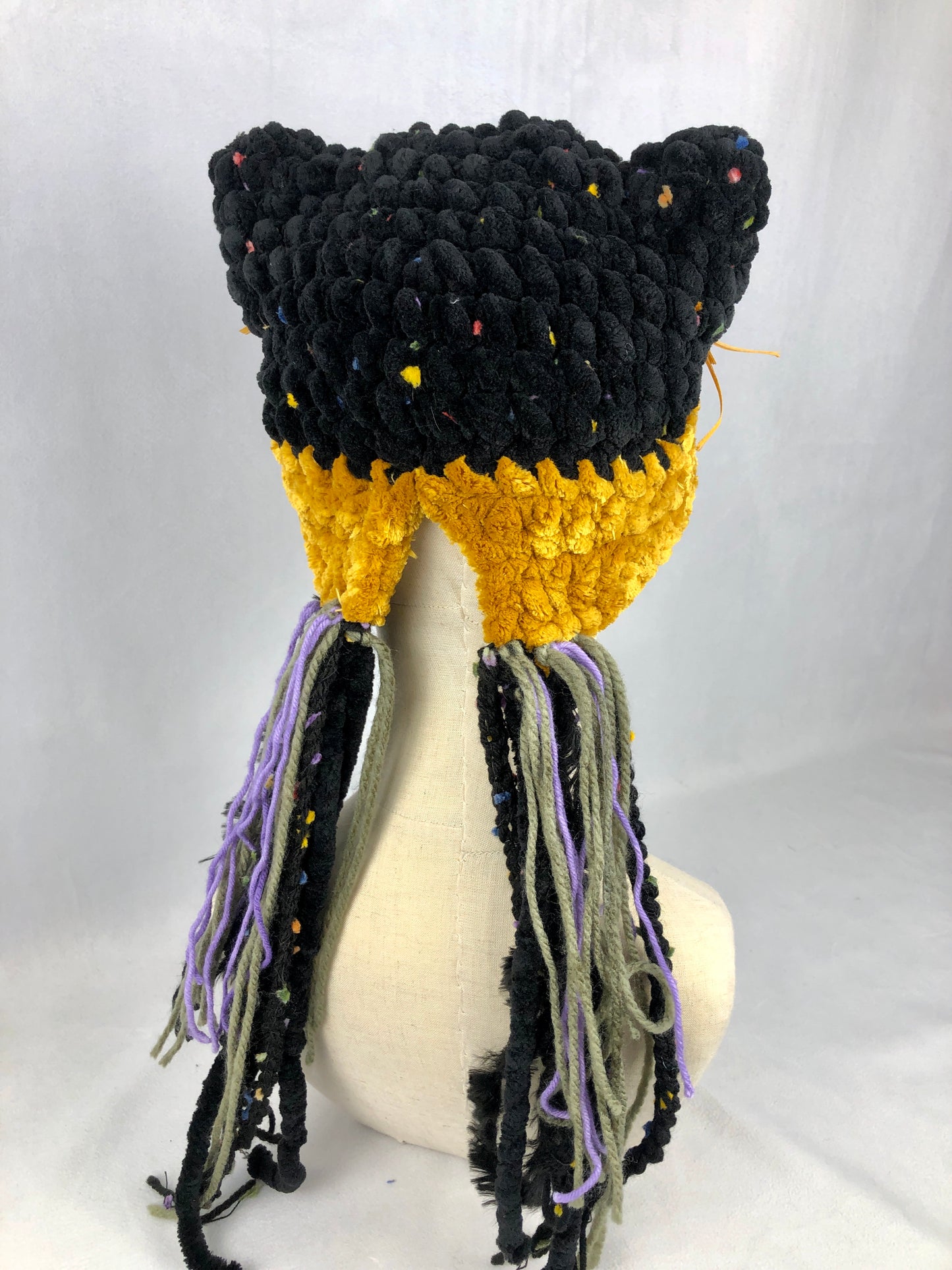 Black yellow cat  hat