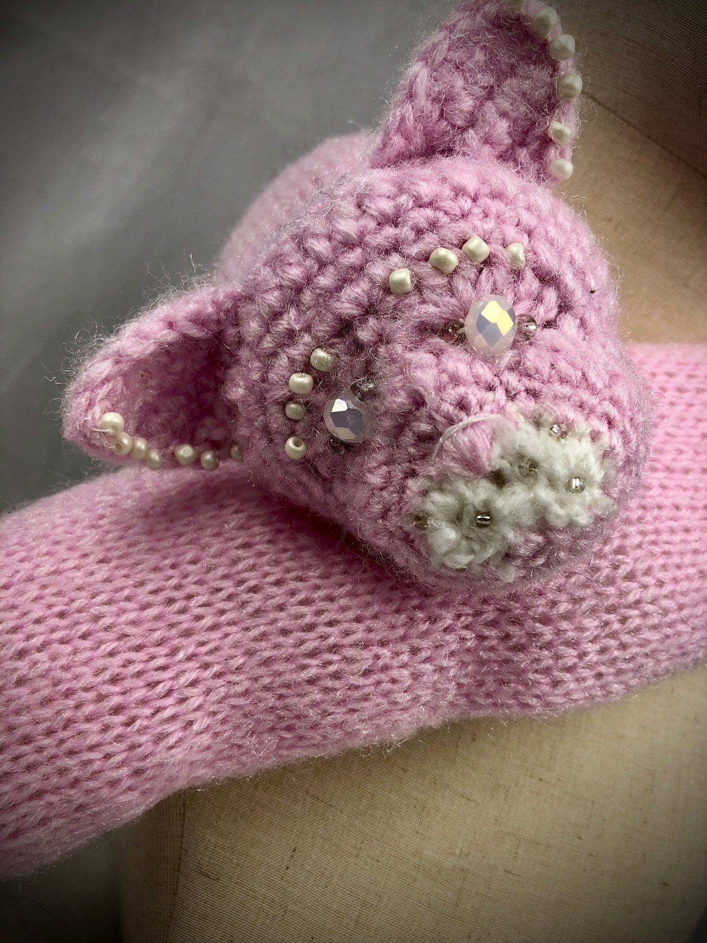 Pink collar cat scarf