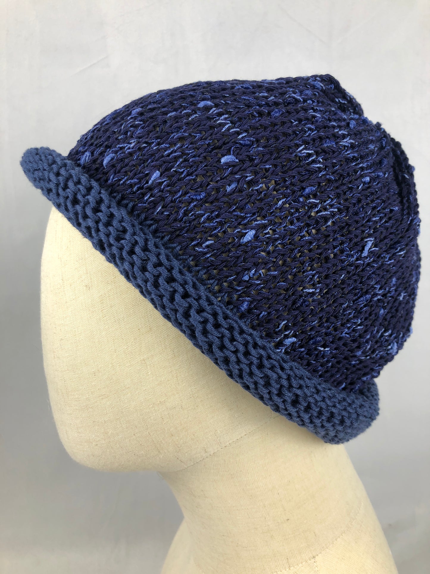 Blue slouchy beanie toque