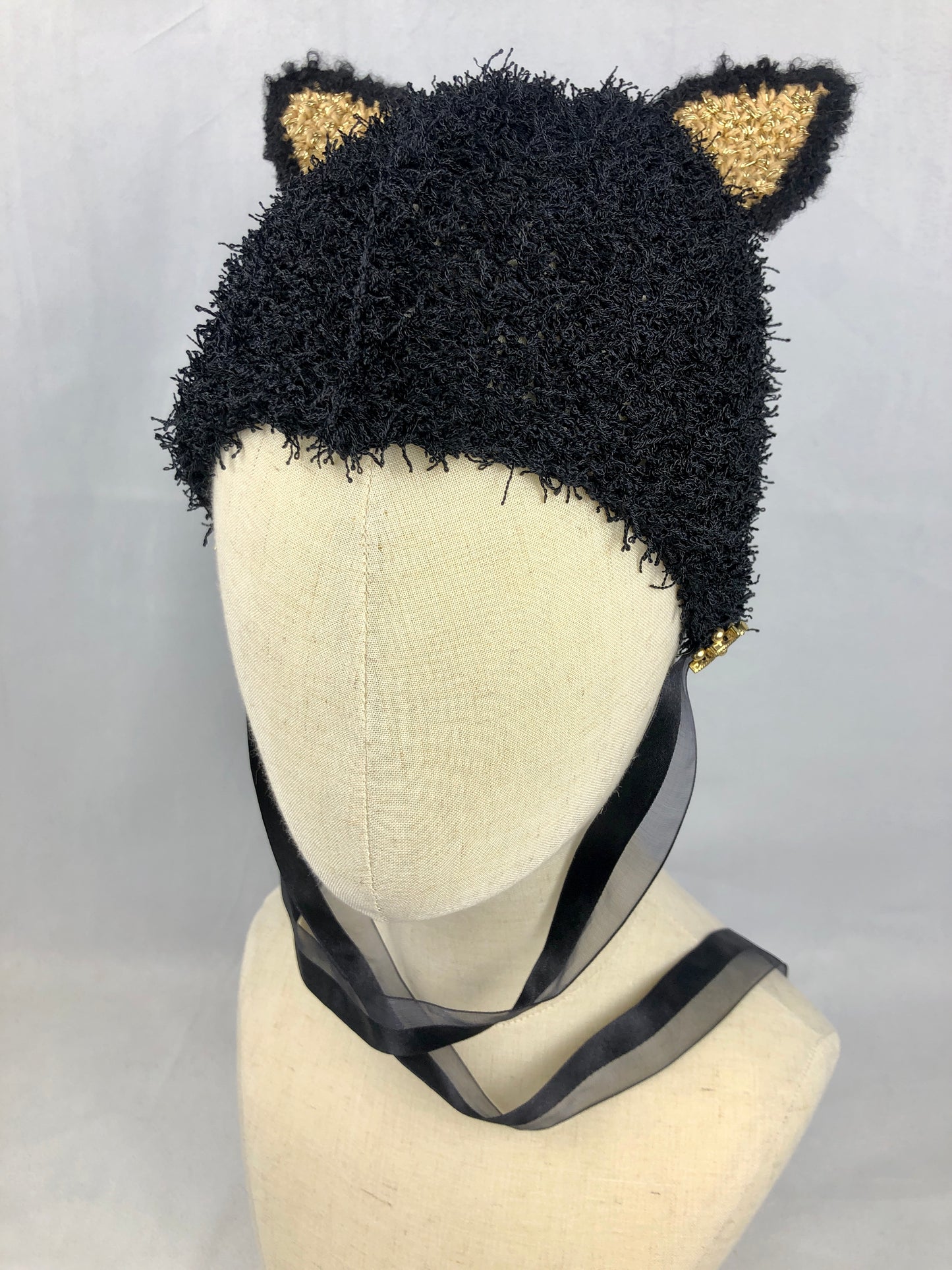 Black glamour cat bonnet beanie