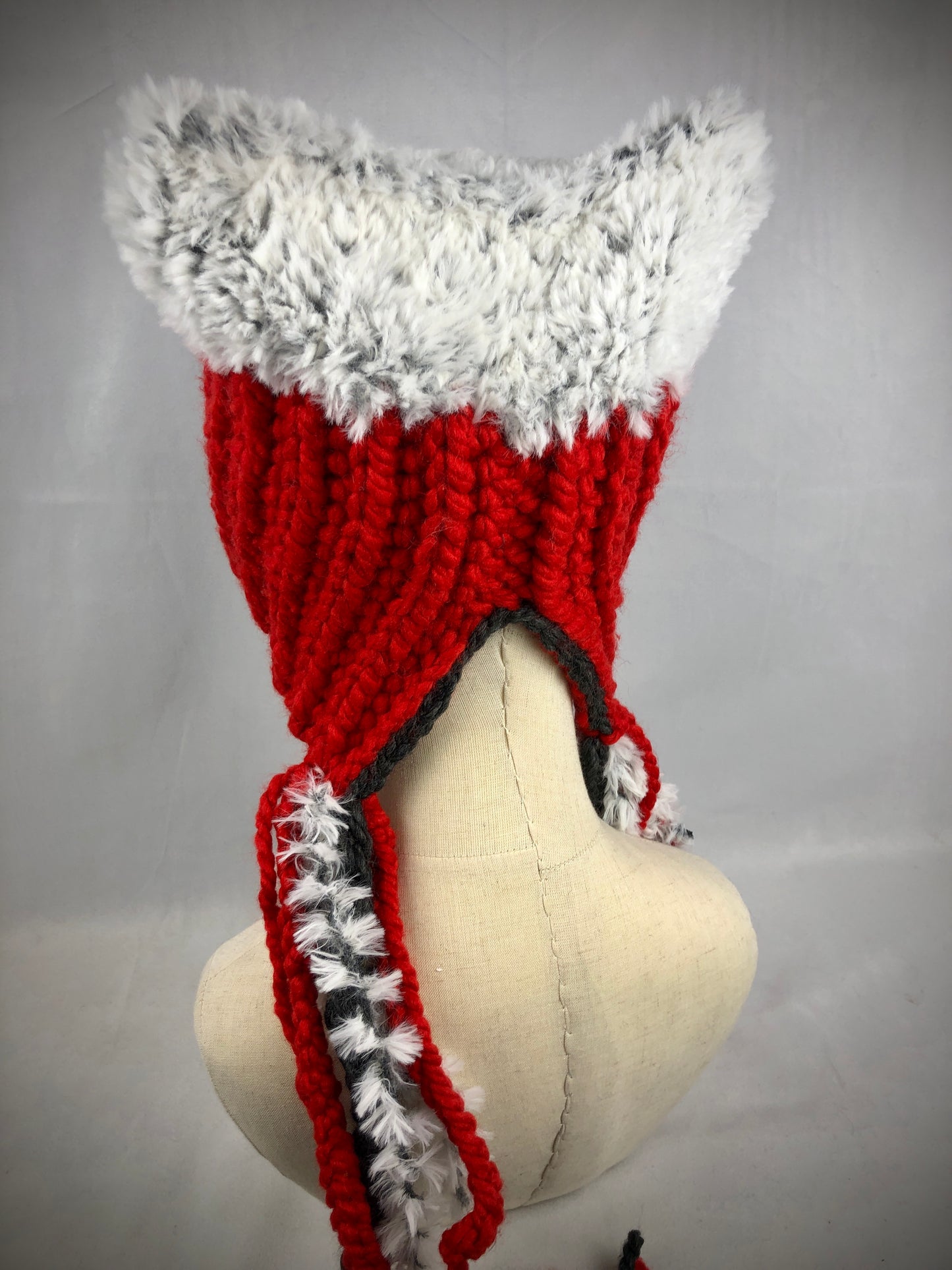 Red Christmas cat hat