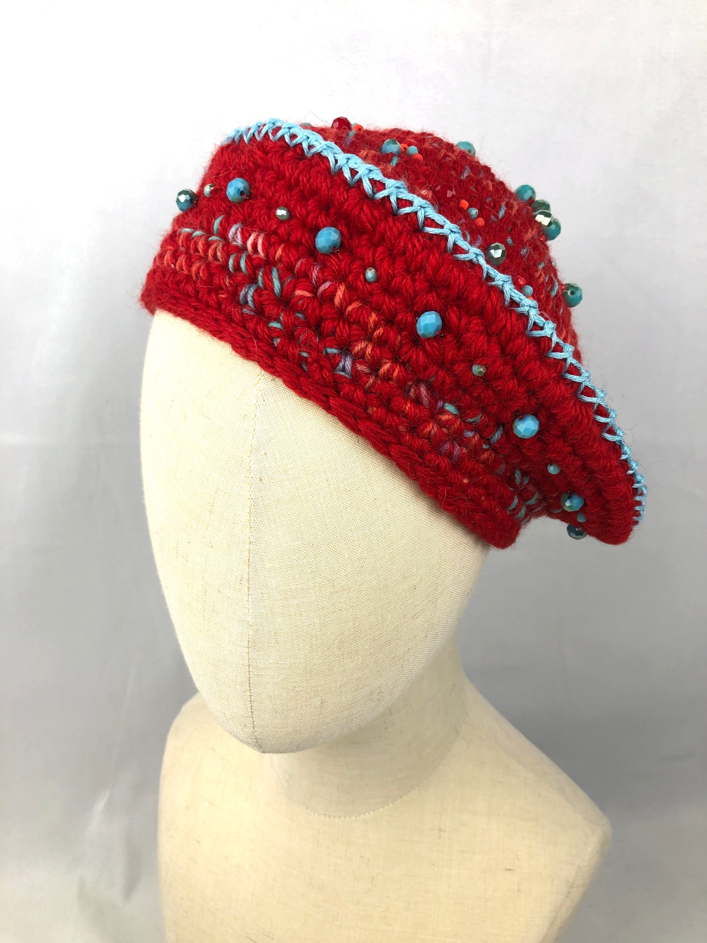Red turquoise merino beret