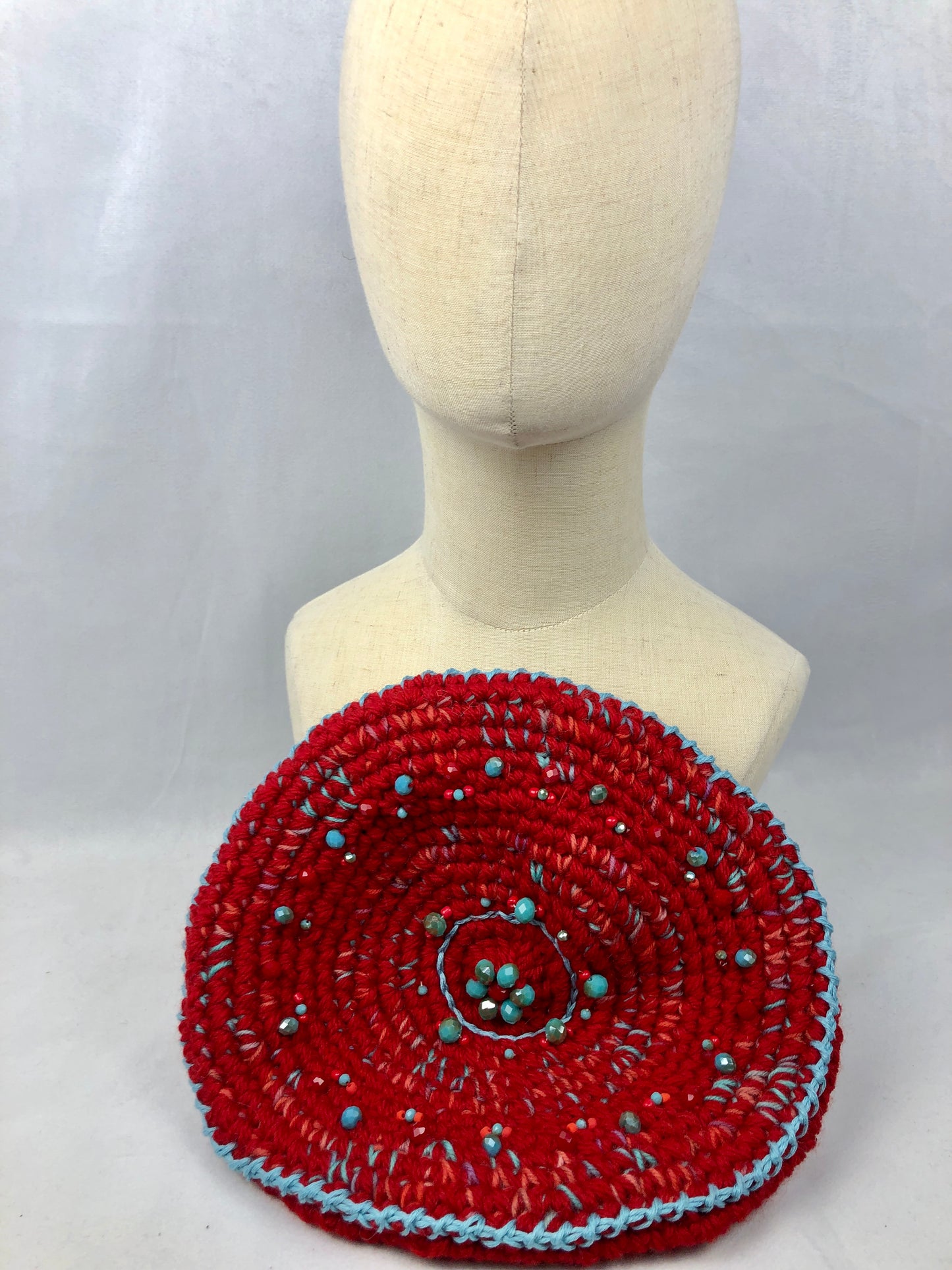 Red turquoise merino beret