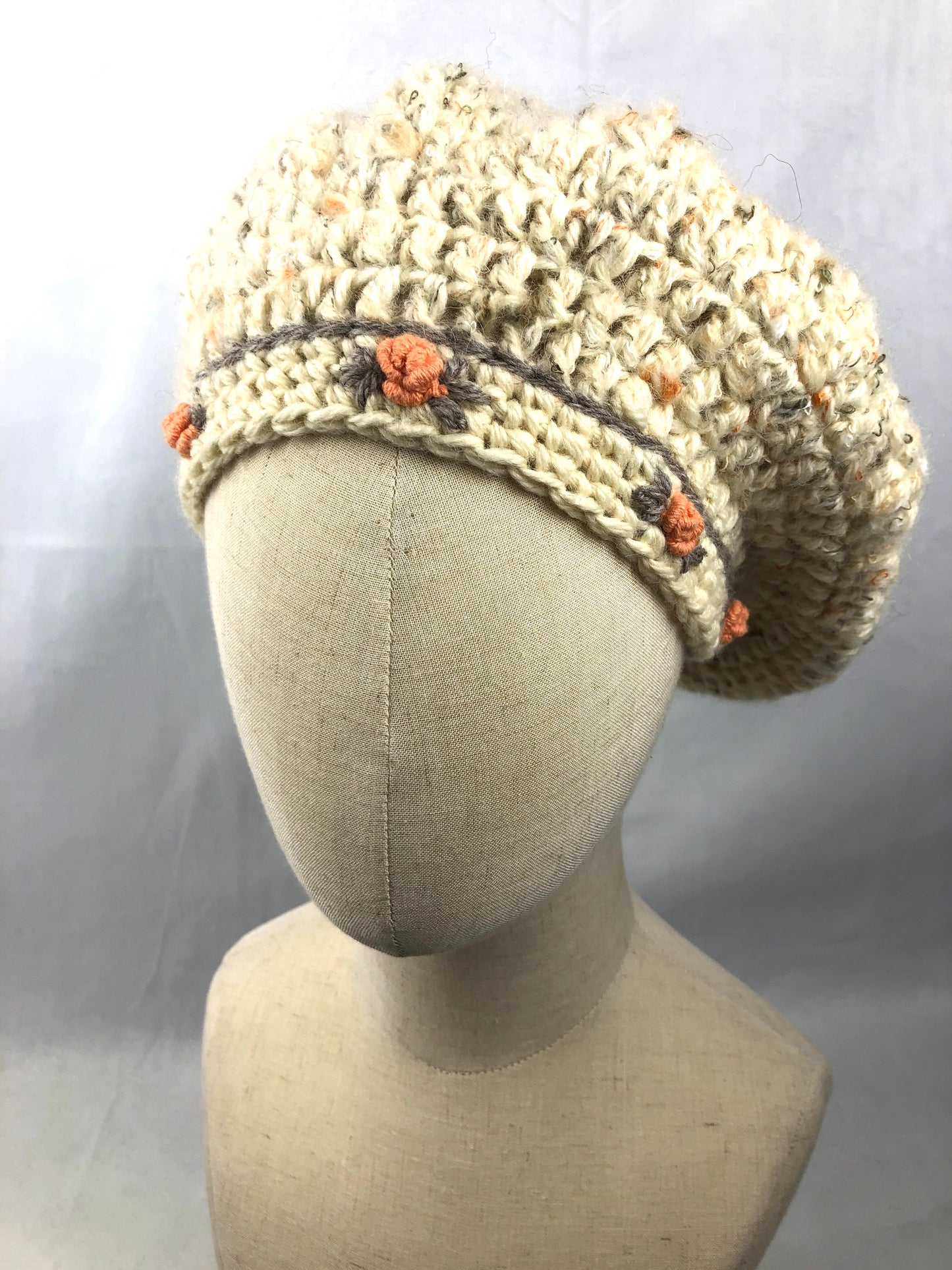 Beige mohair beret