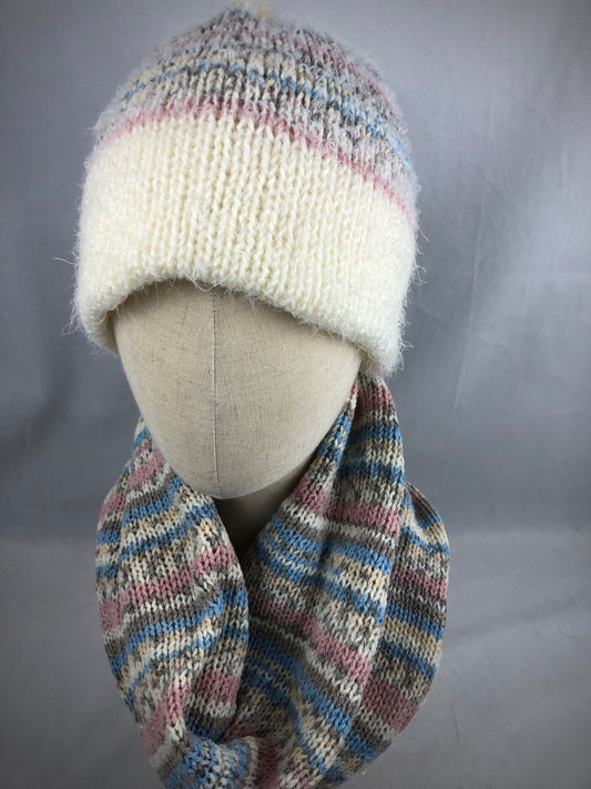 Cream white geometric beanie toque hat