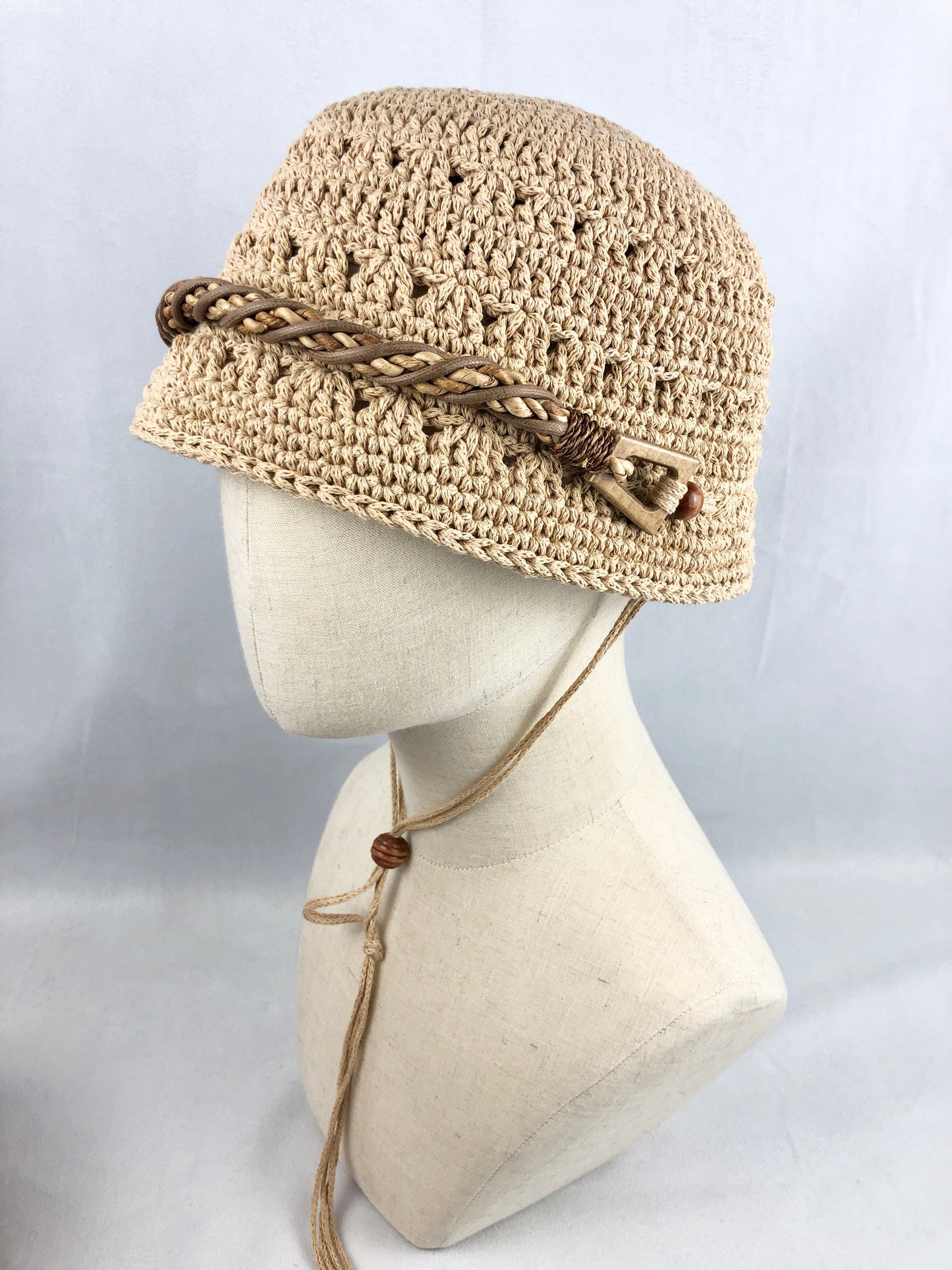 Beige summer bucket hat