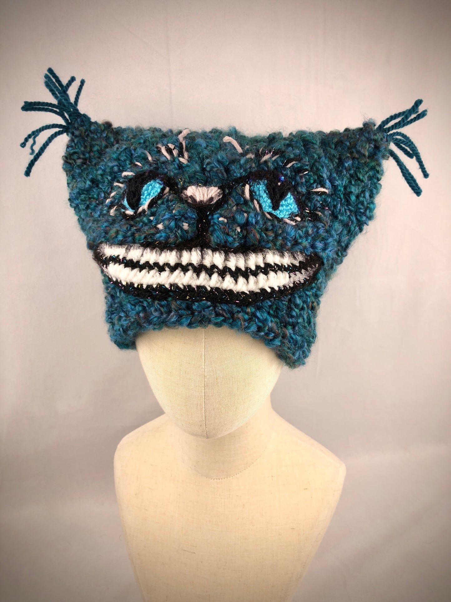 Sea blue Cheshire cat hat