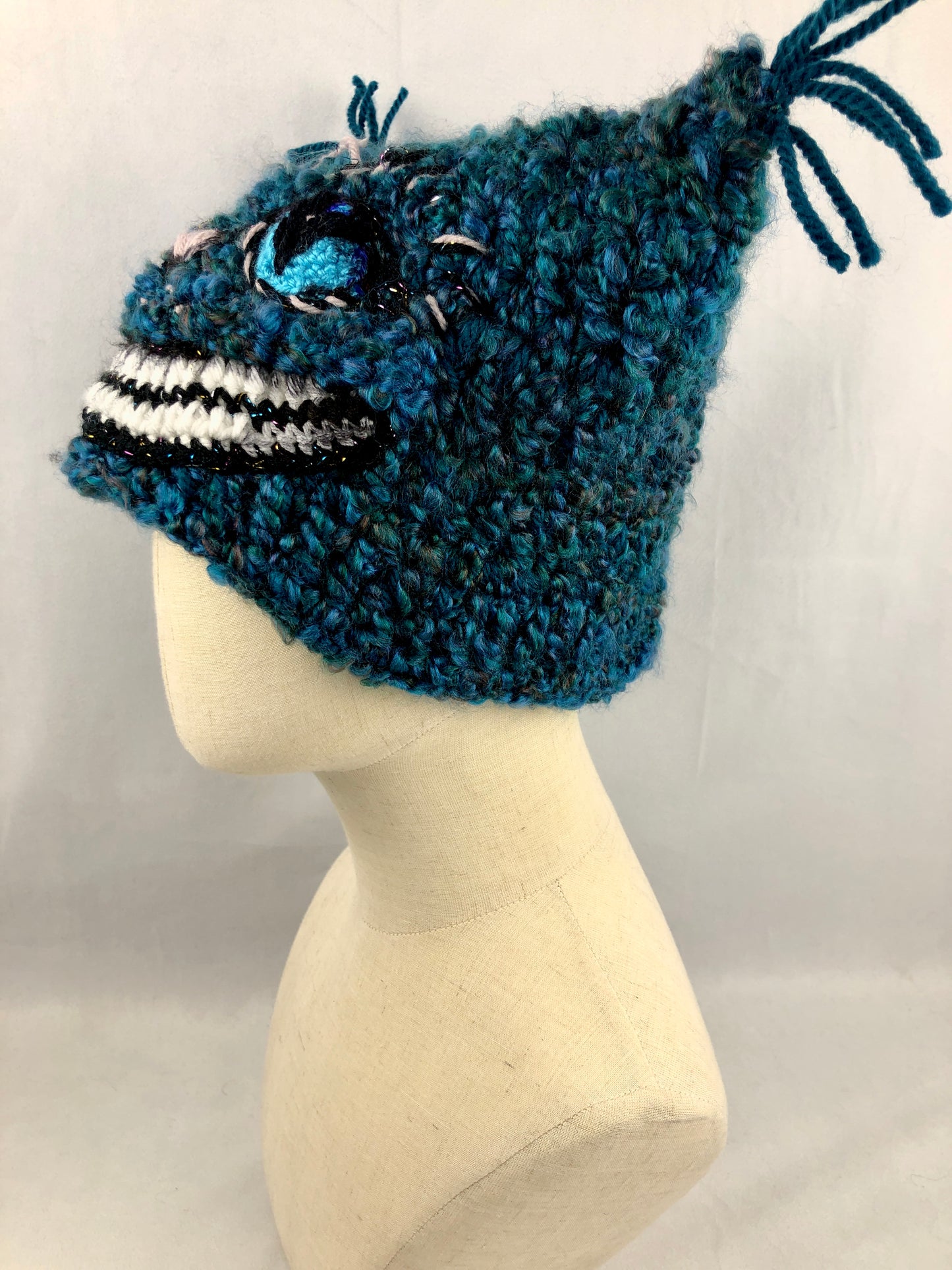 Sea blue Cheshire cat hat