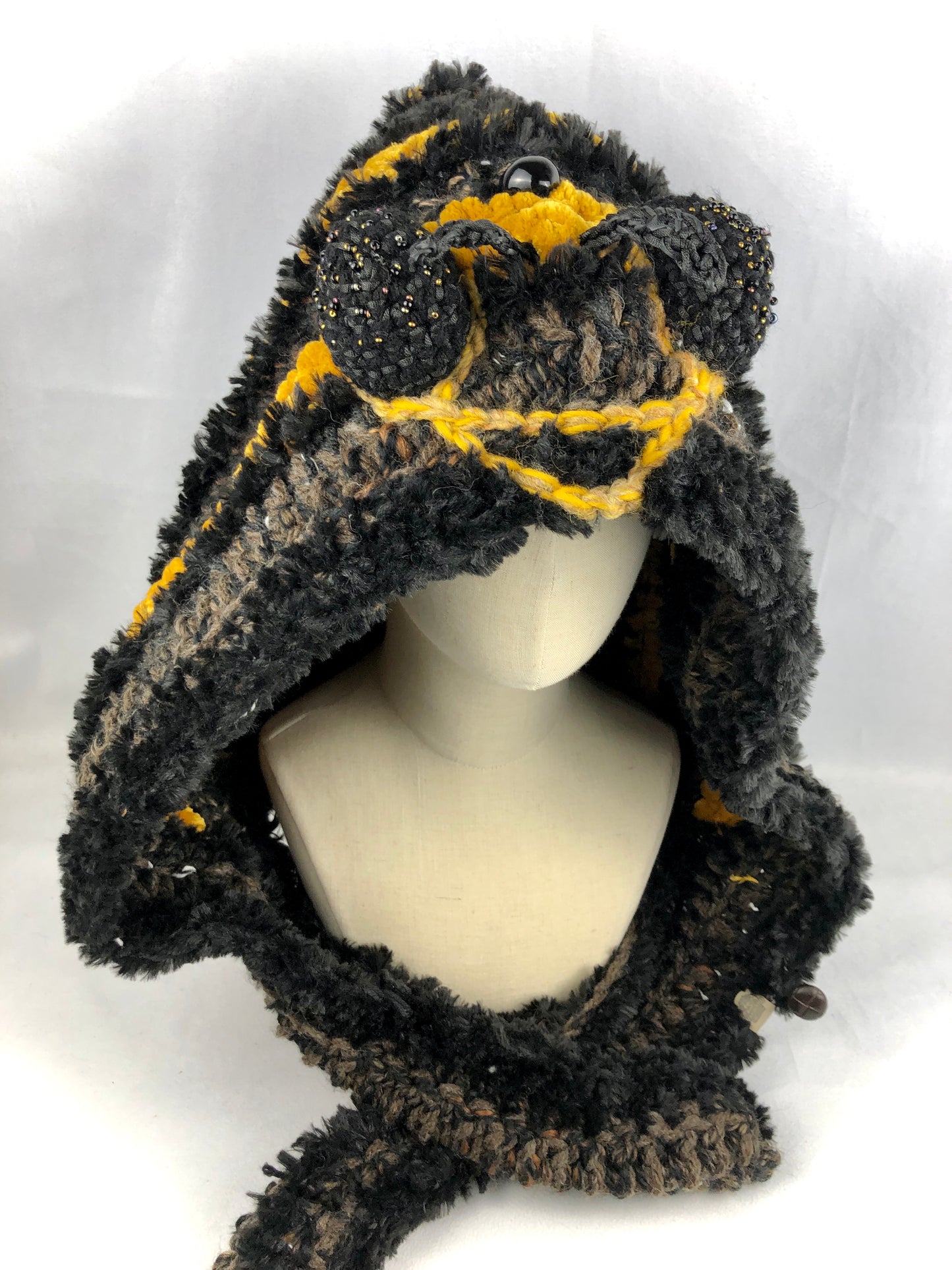 Bee hood scarf hat