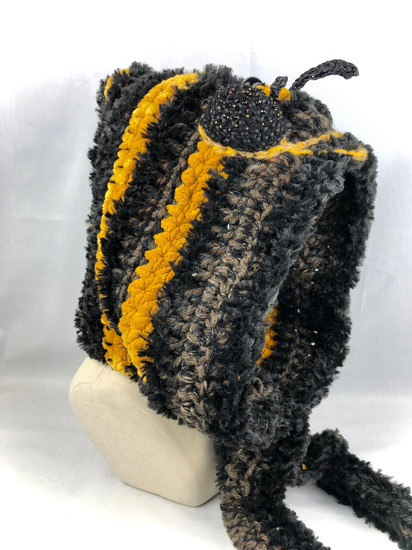 Bee hood scarf hat