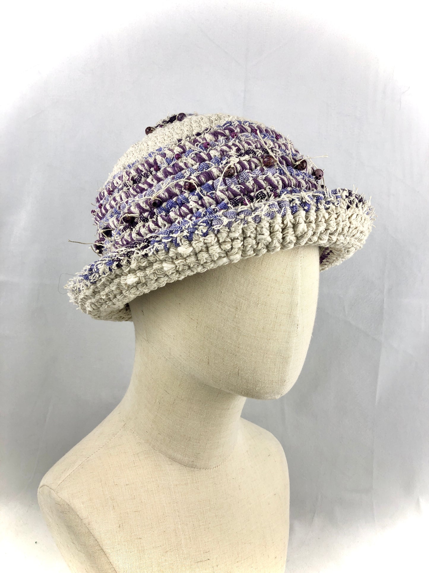 White purple cotton bucket hat