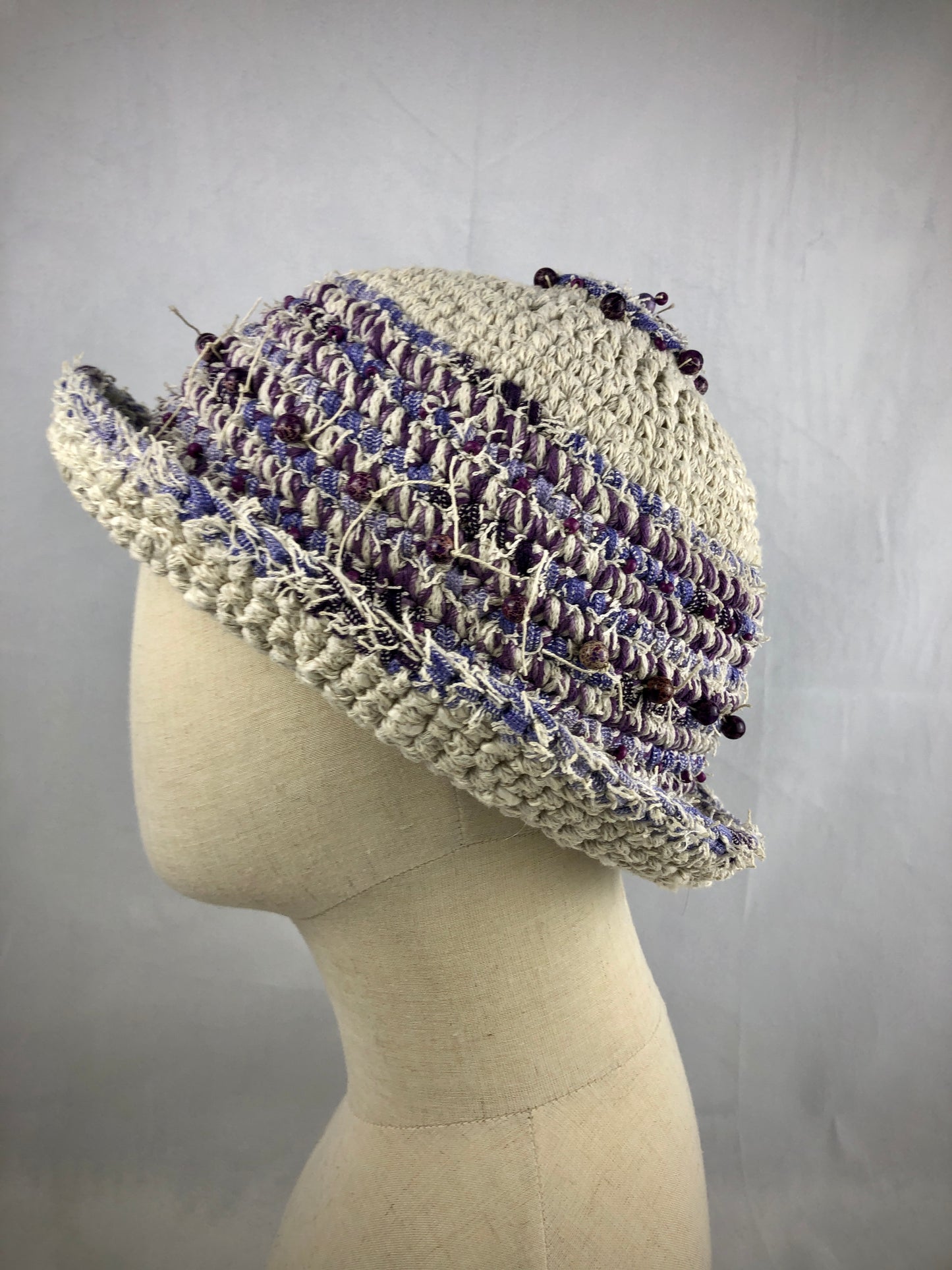 White purple cotton bucket hat