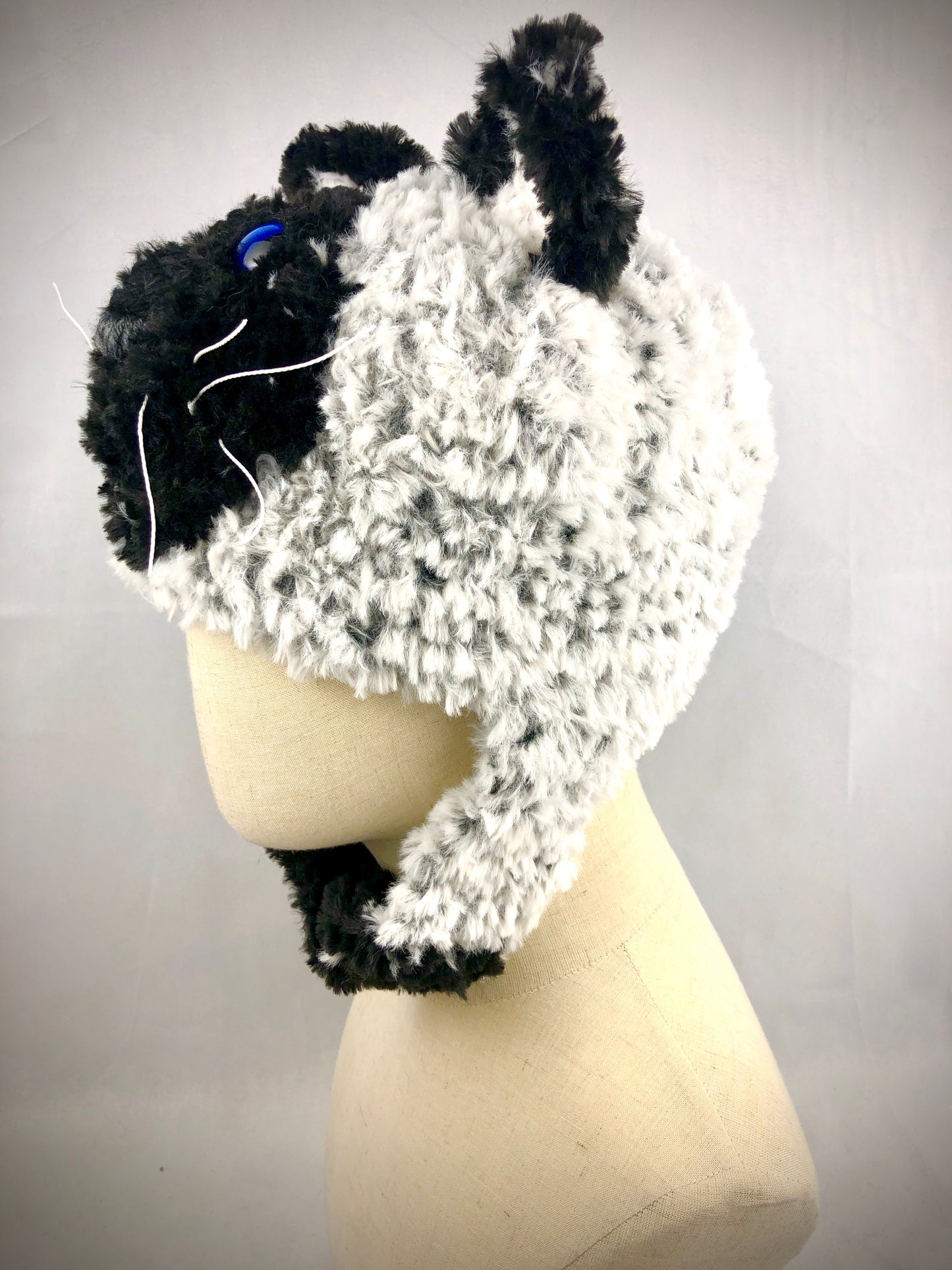 Siamese cat hat