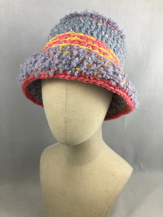 Purple blue chunky bucket hat