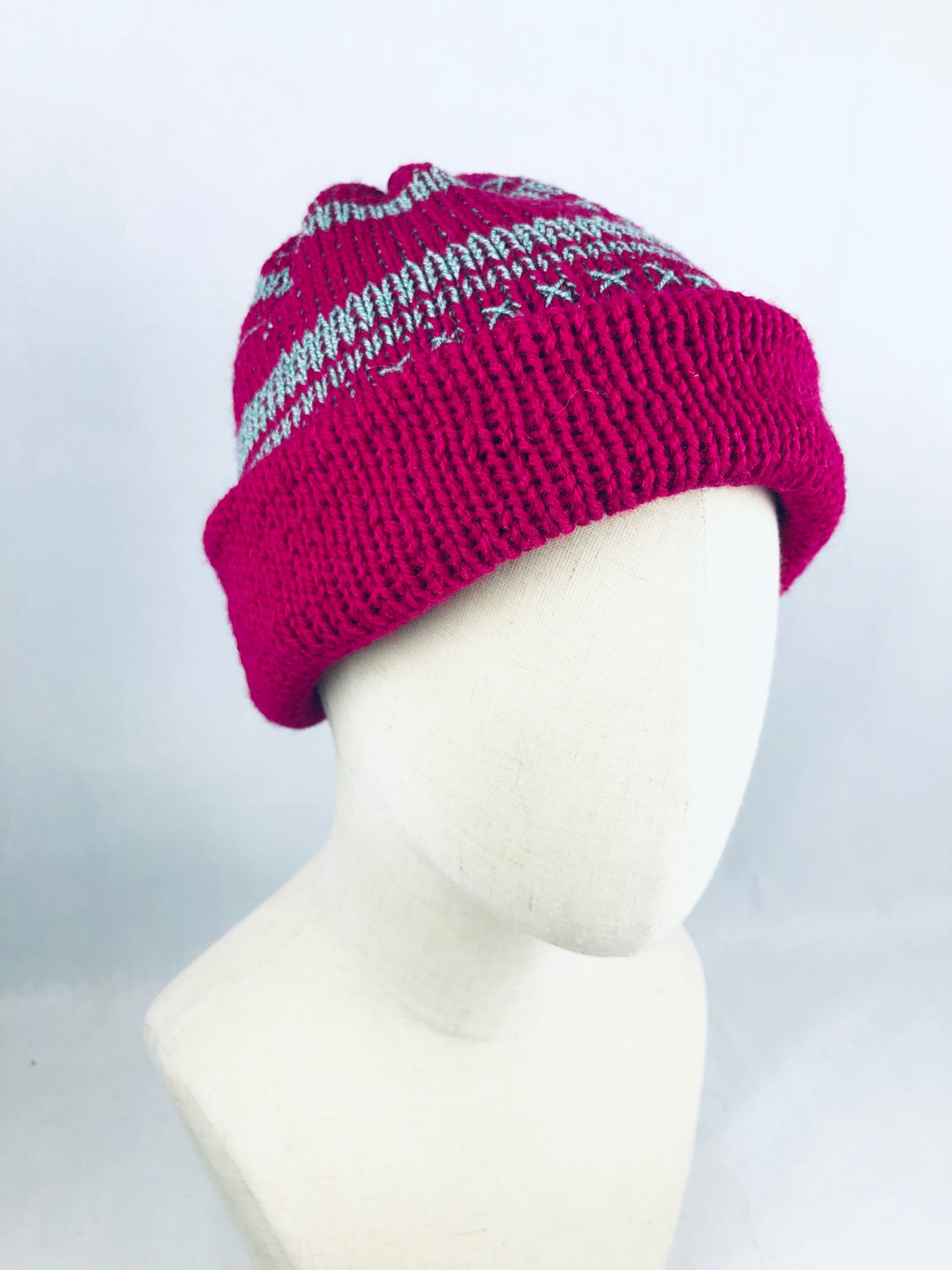 Magenta pink beanie toque hat