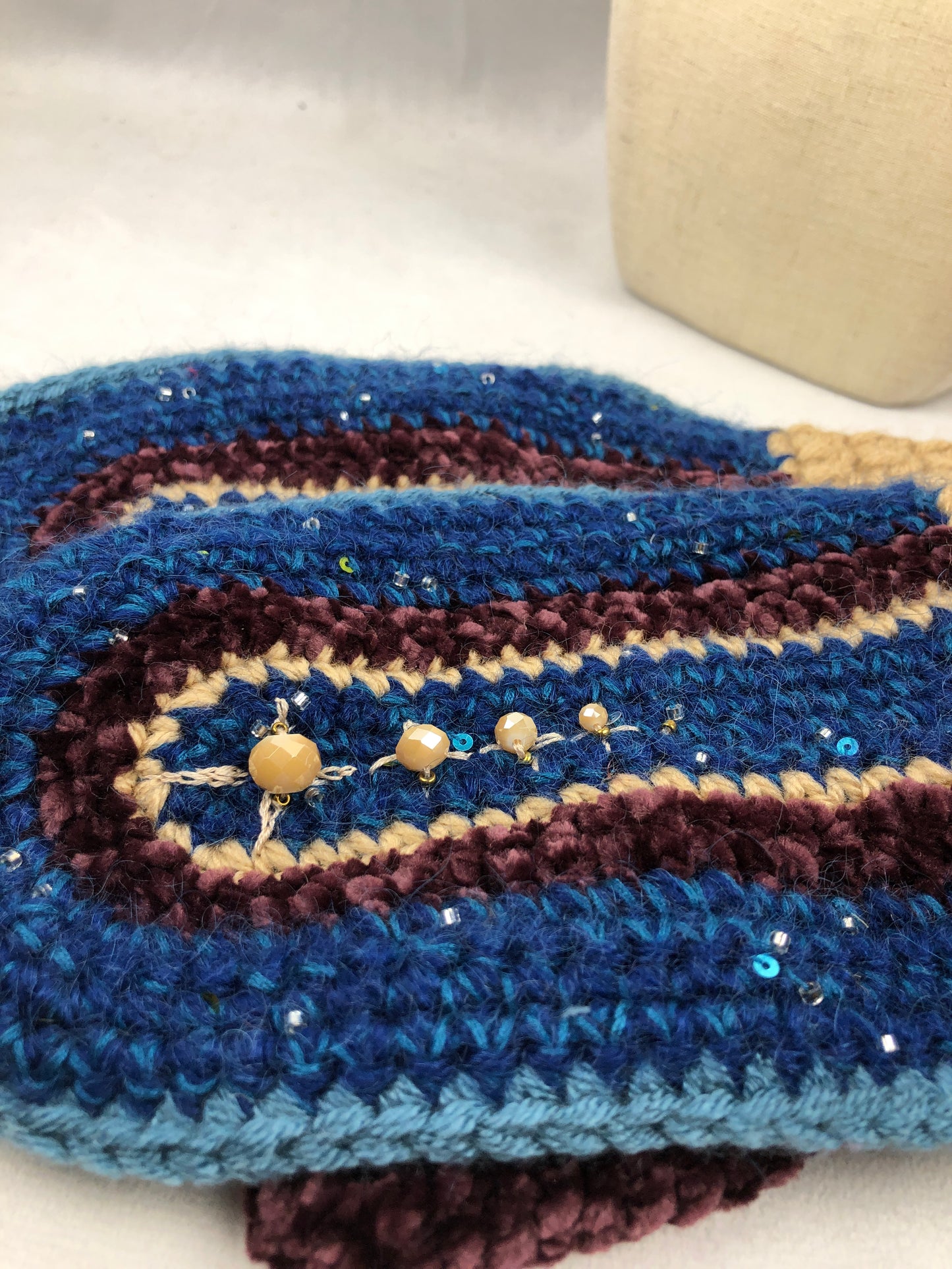 Blue purple beige mittens