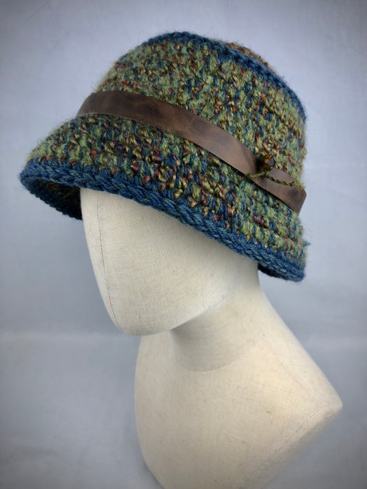 Olive green fisher bucket hat