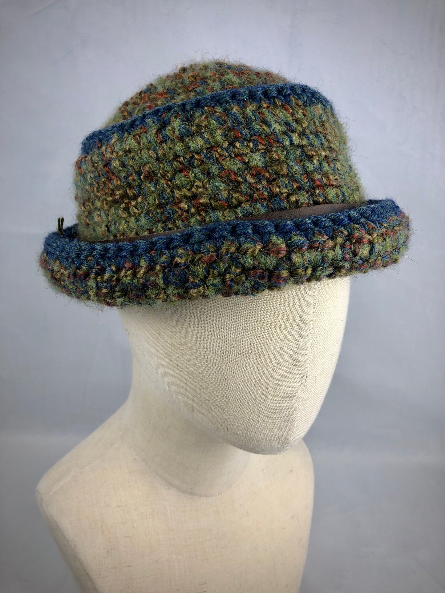 Olive green fisher bucket hat