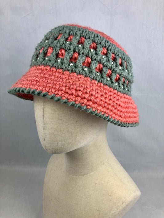 Coral and mint bucket