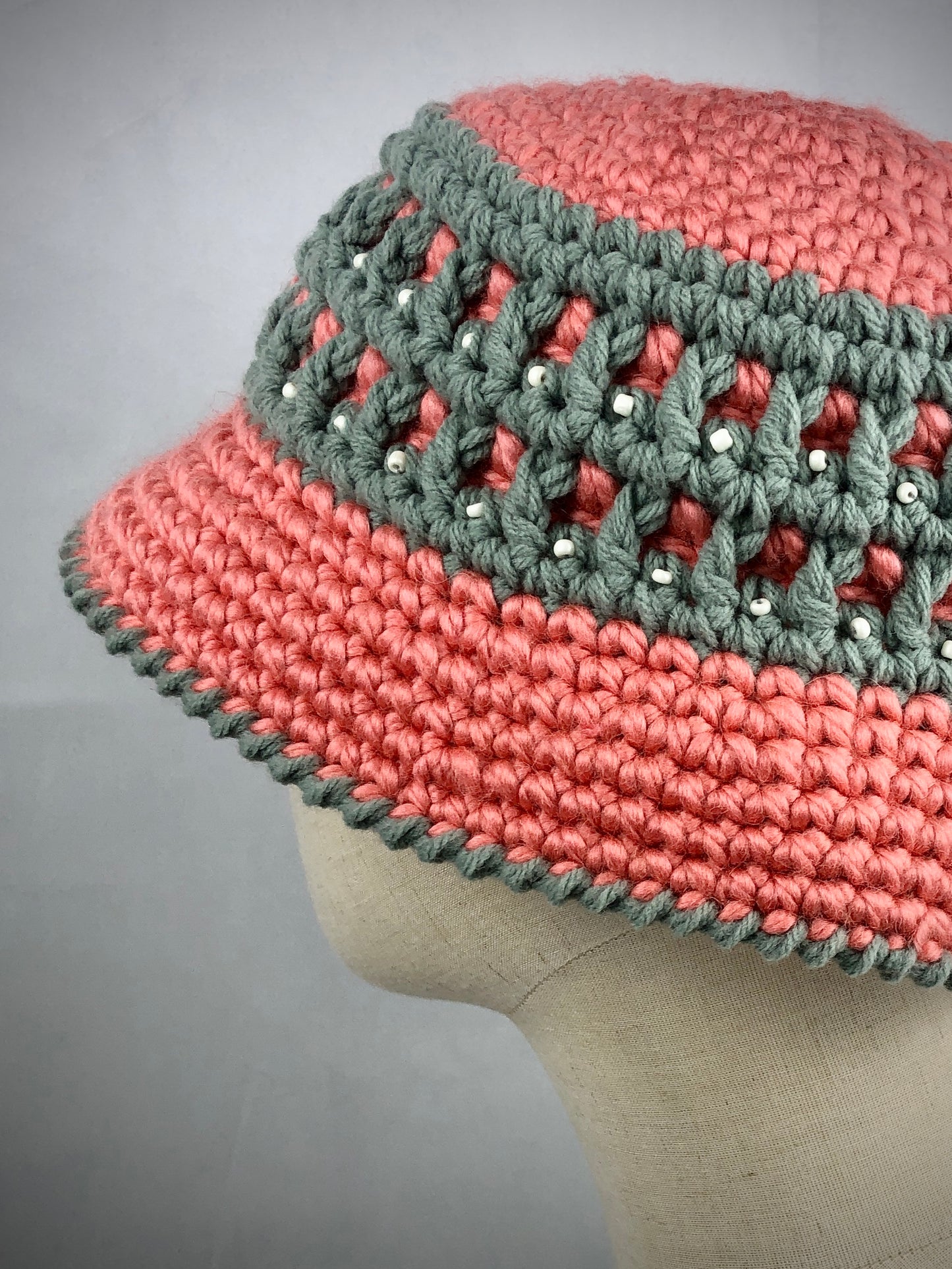 Coral and mint bucket