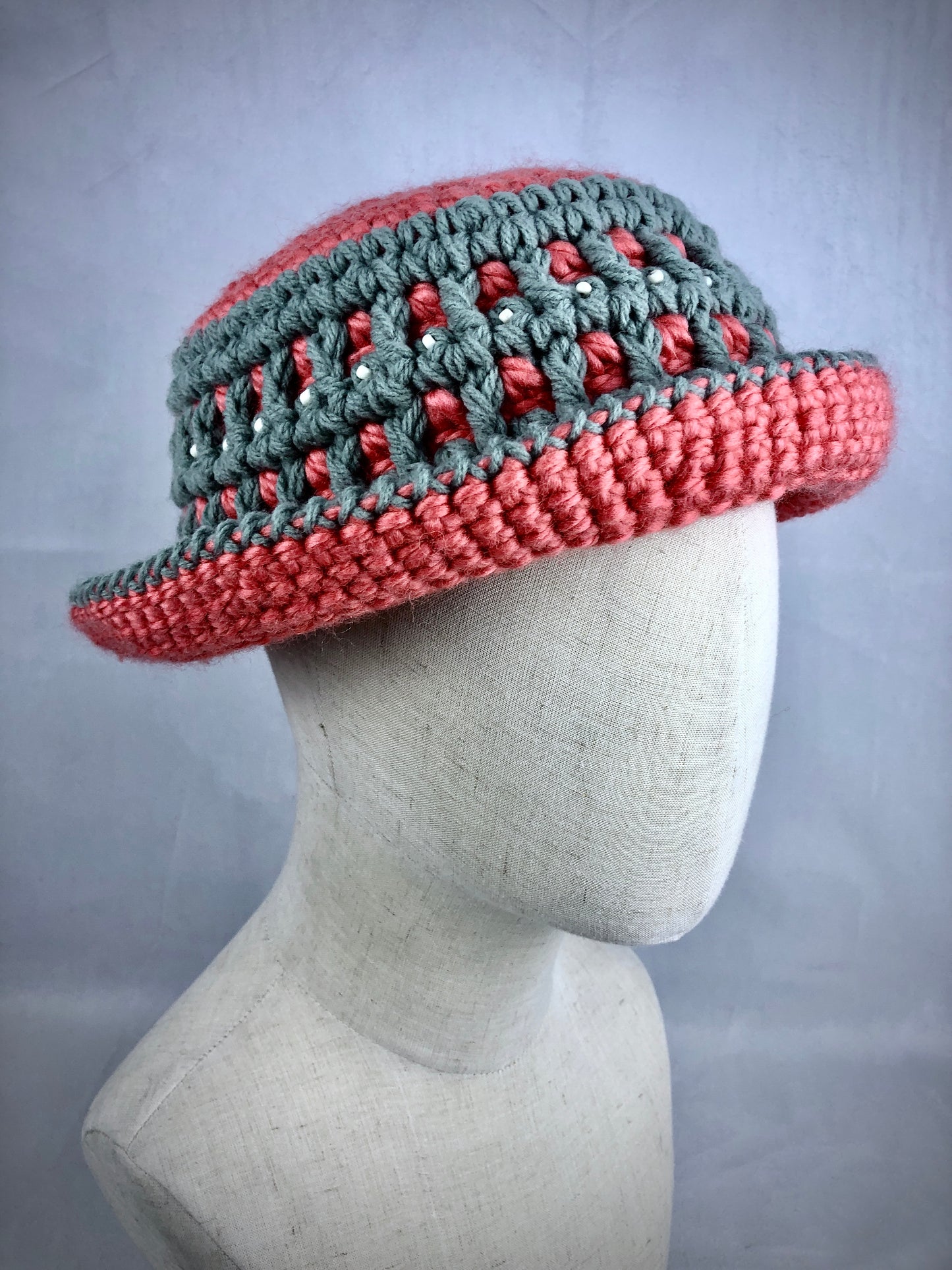 Coral and mint bucket