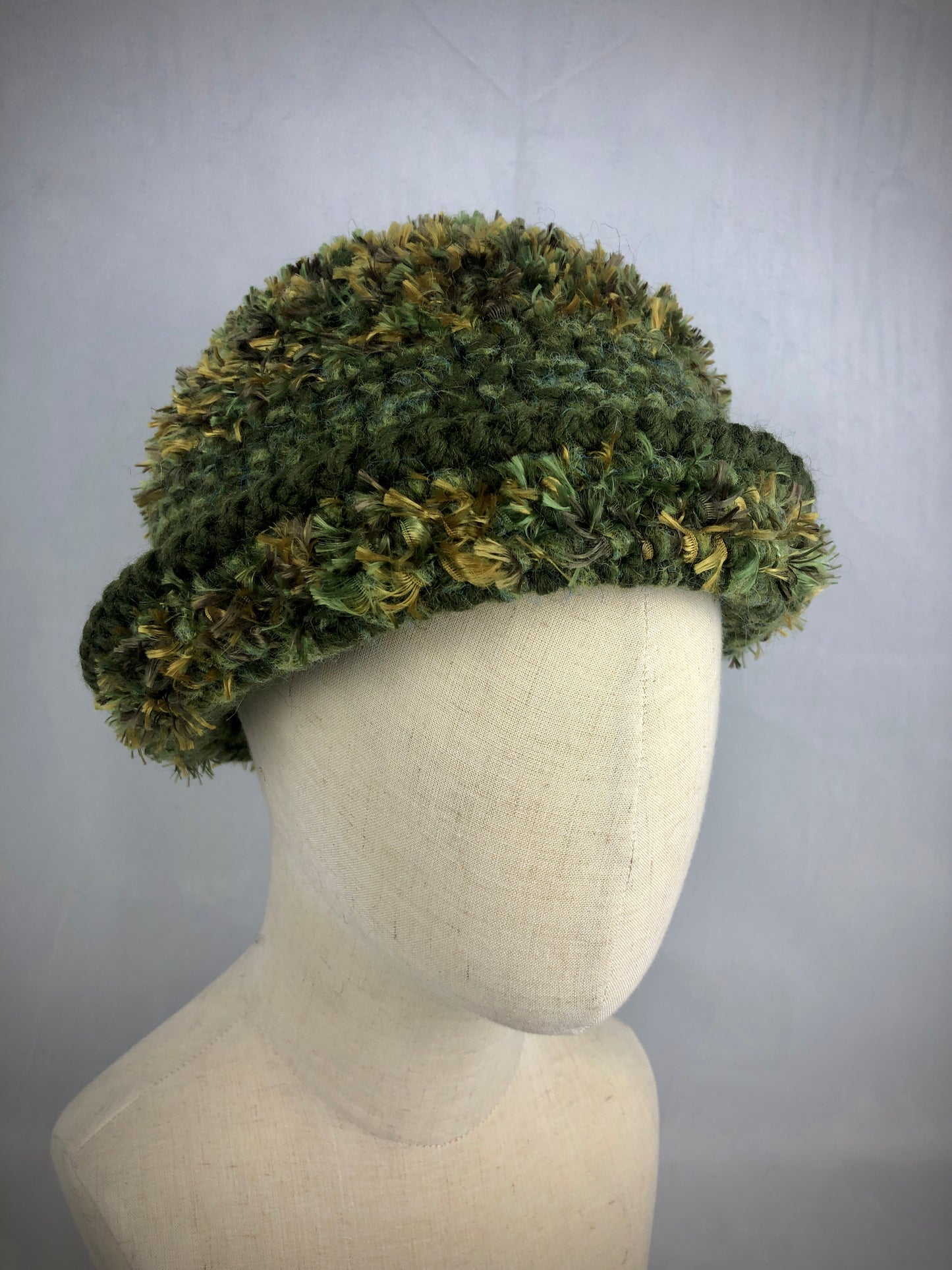 Olive green grass texture bucket hat