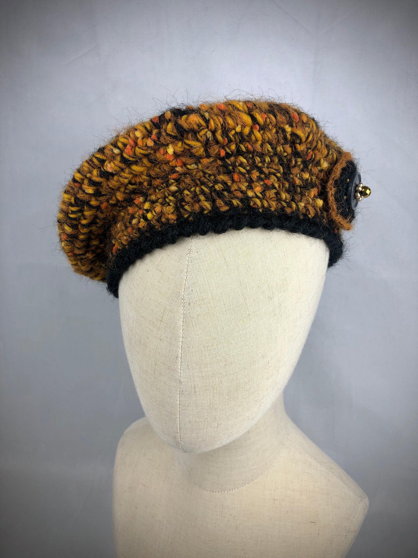 Yellow black wool beret