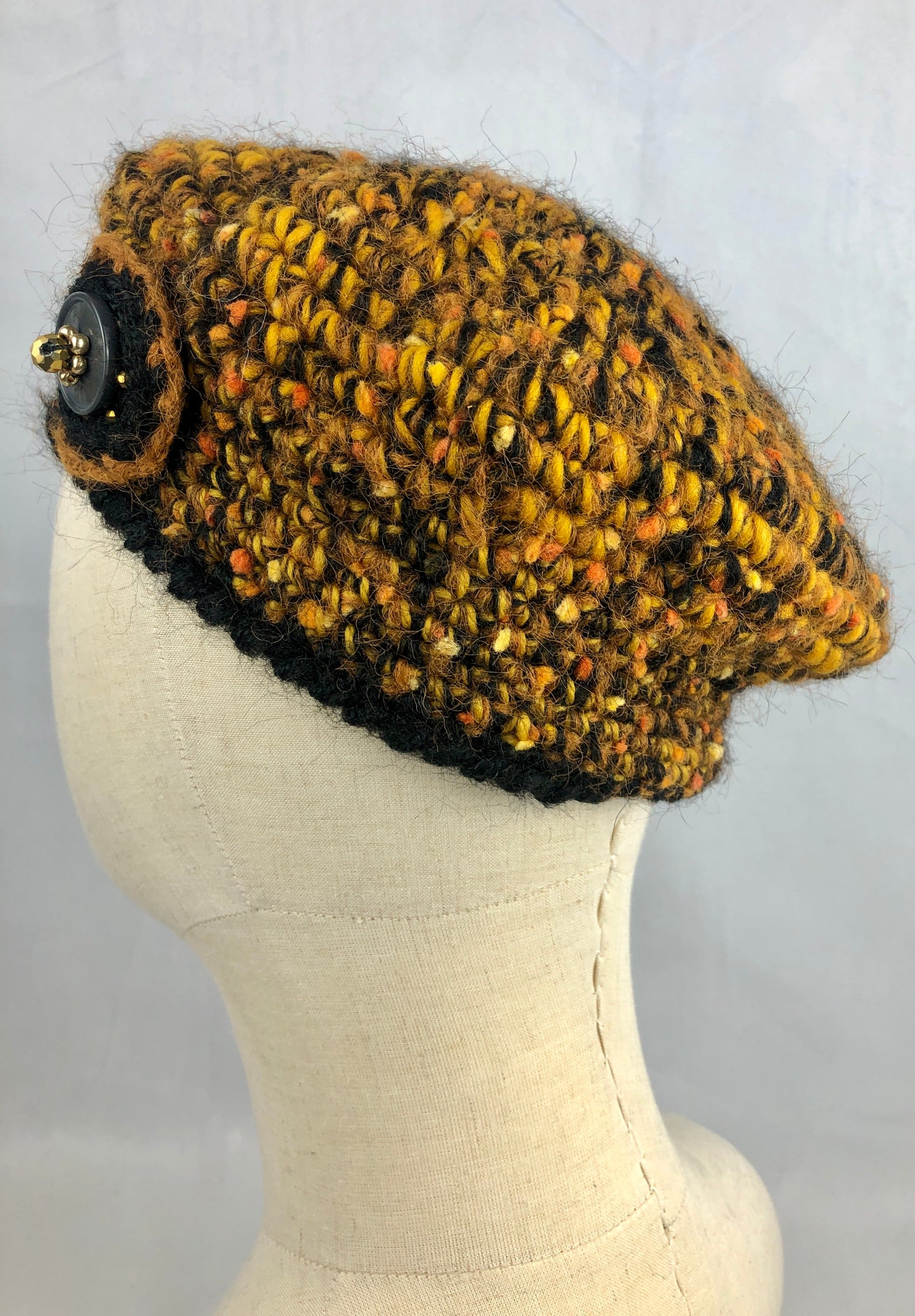 Yellow black wool beret