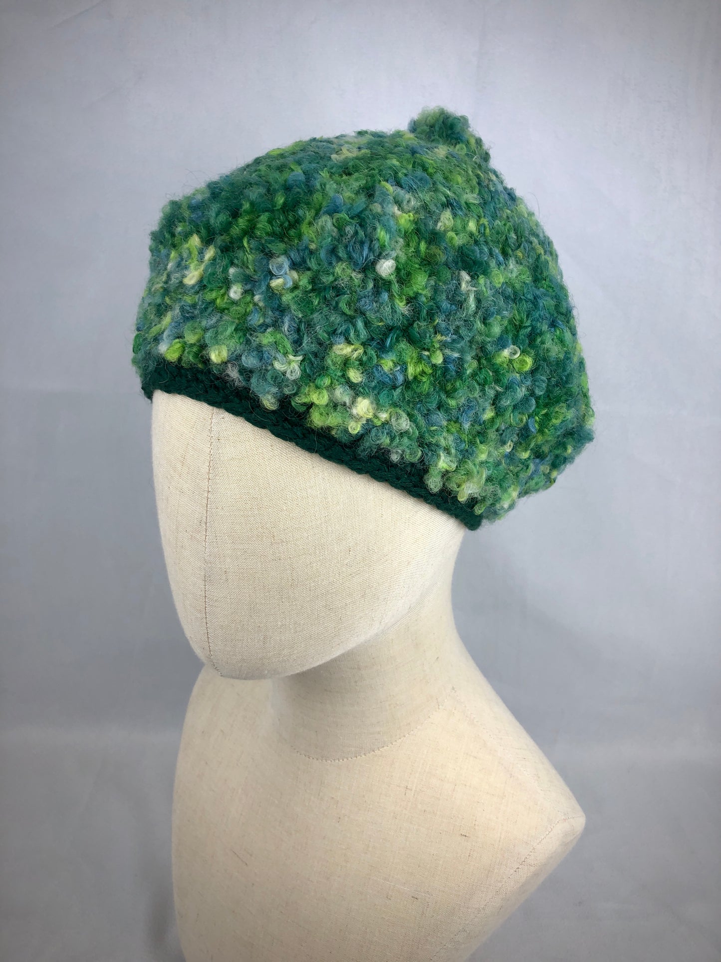 Green wool beret