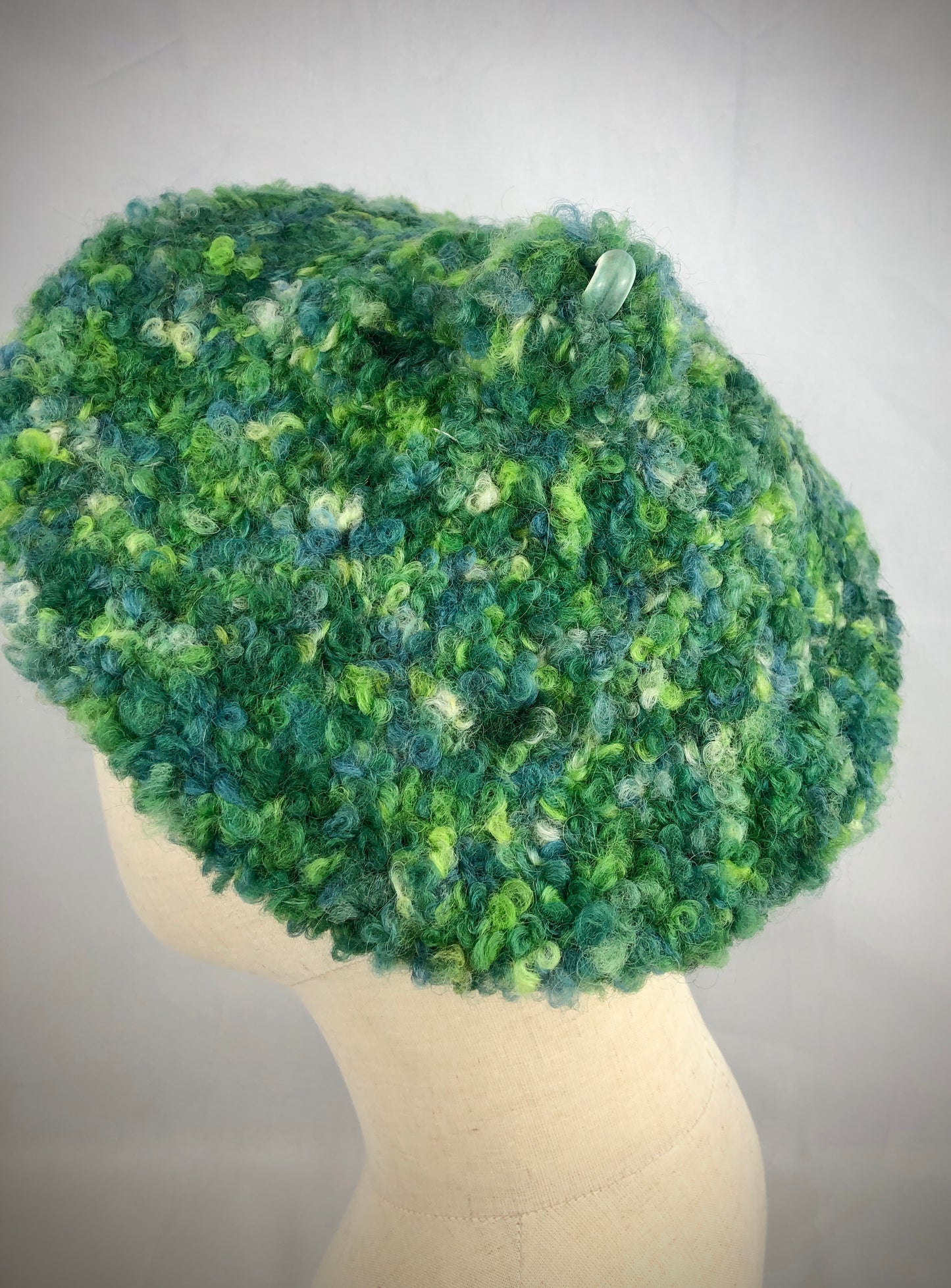Green wool beret