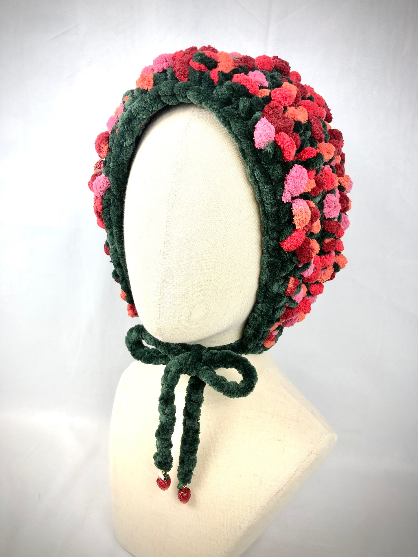 Wild strawberry bonnet hat