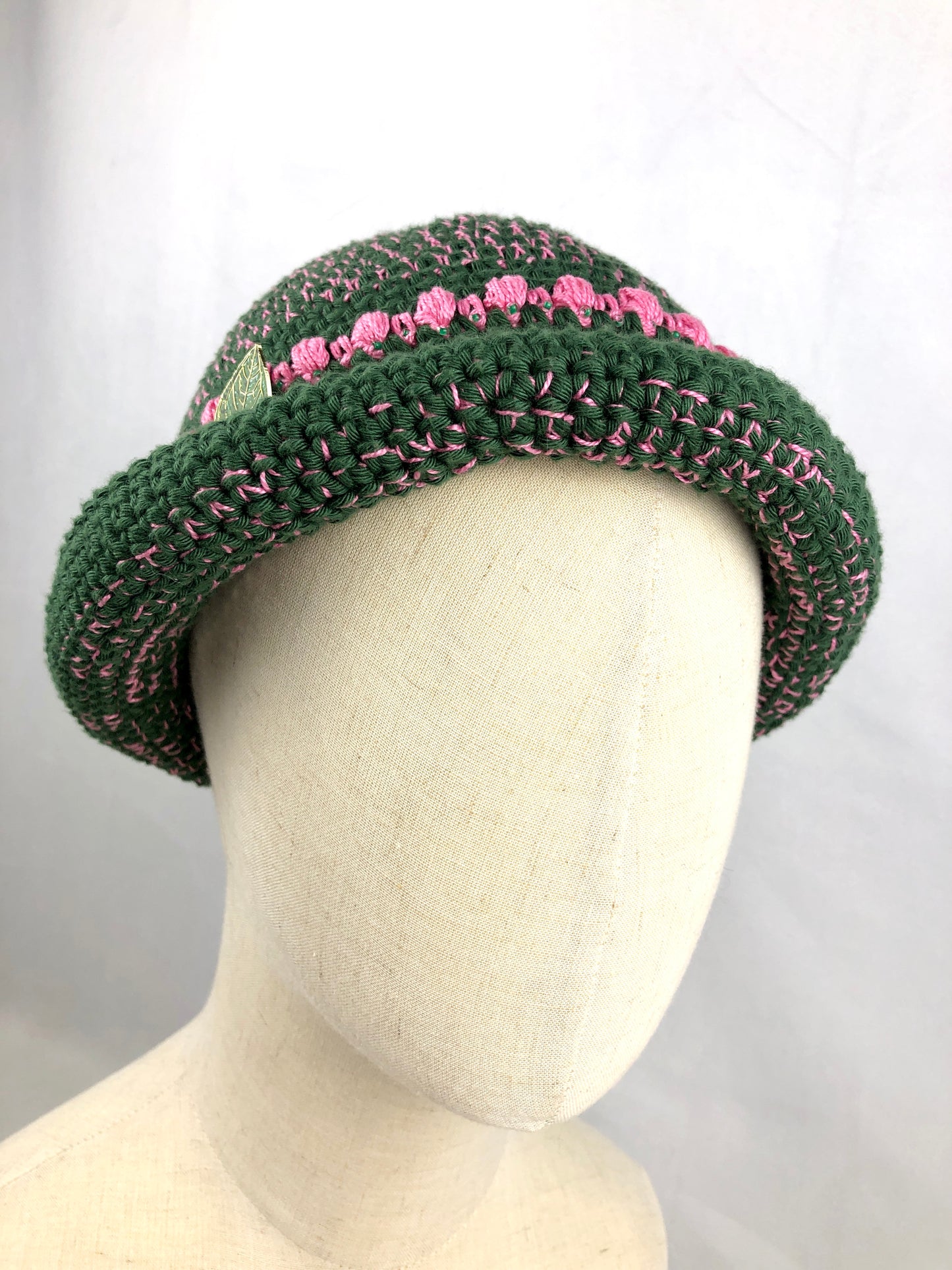 Green pink cotton bucket hat