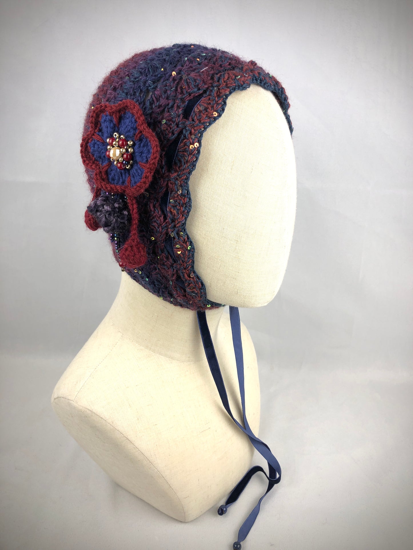 Blue maroon wool bonnet hat