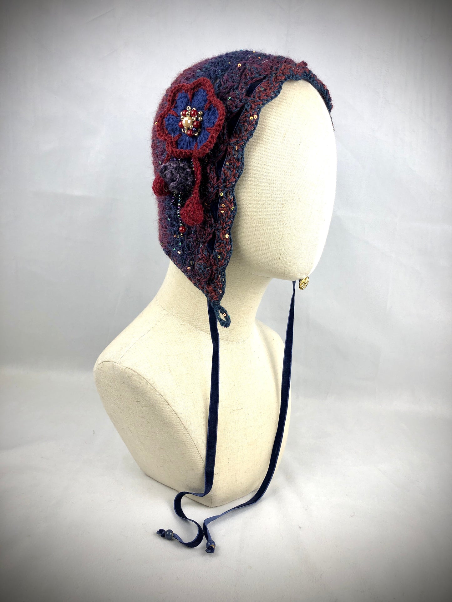 Blue maroon wool bonnet hat